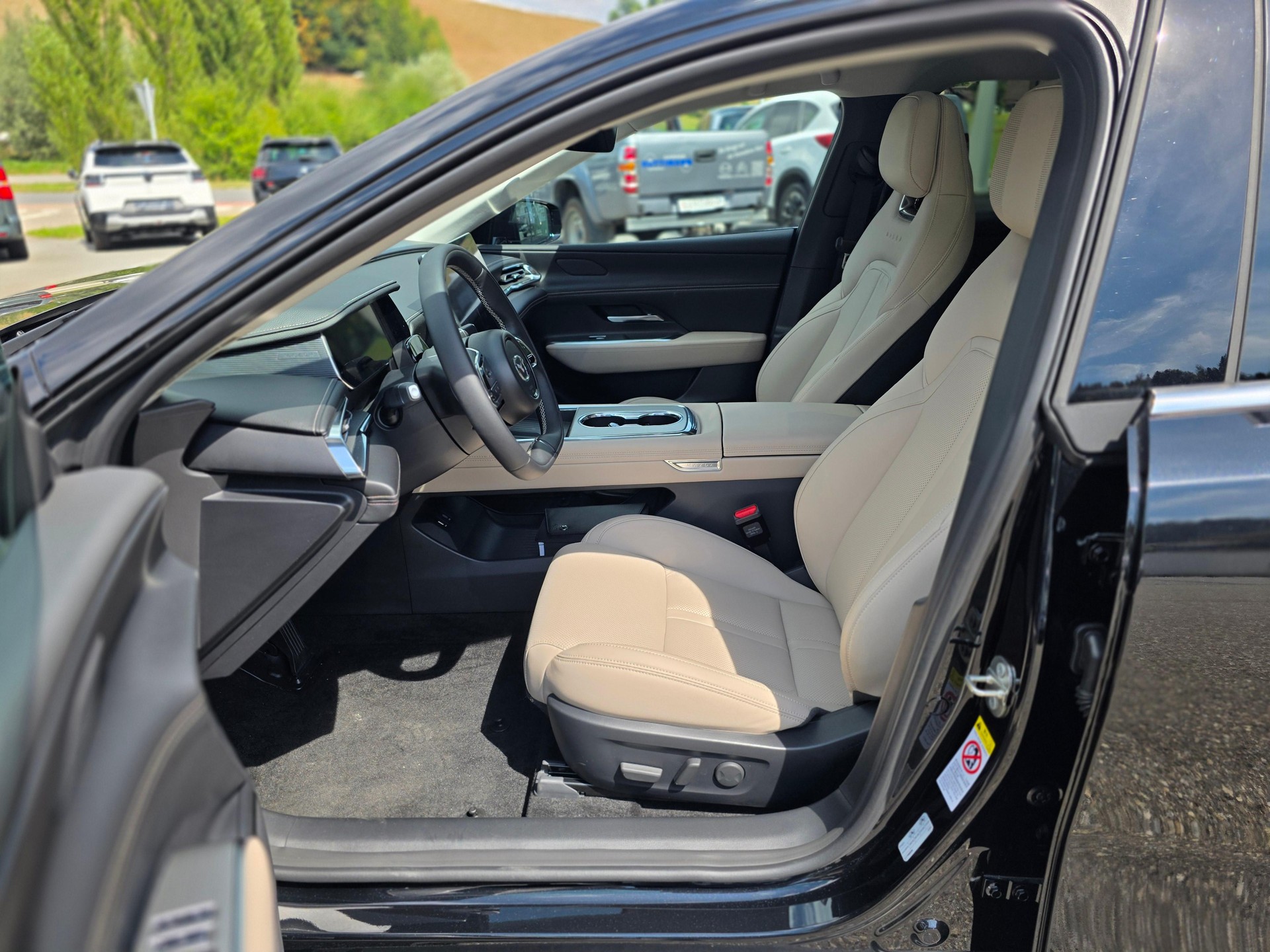 MAZDA 6e Takumi-image-9