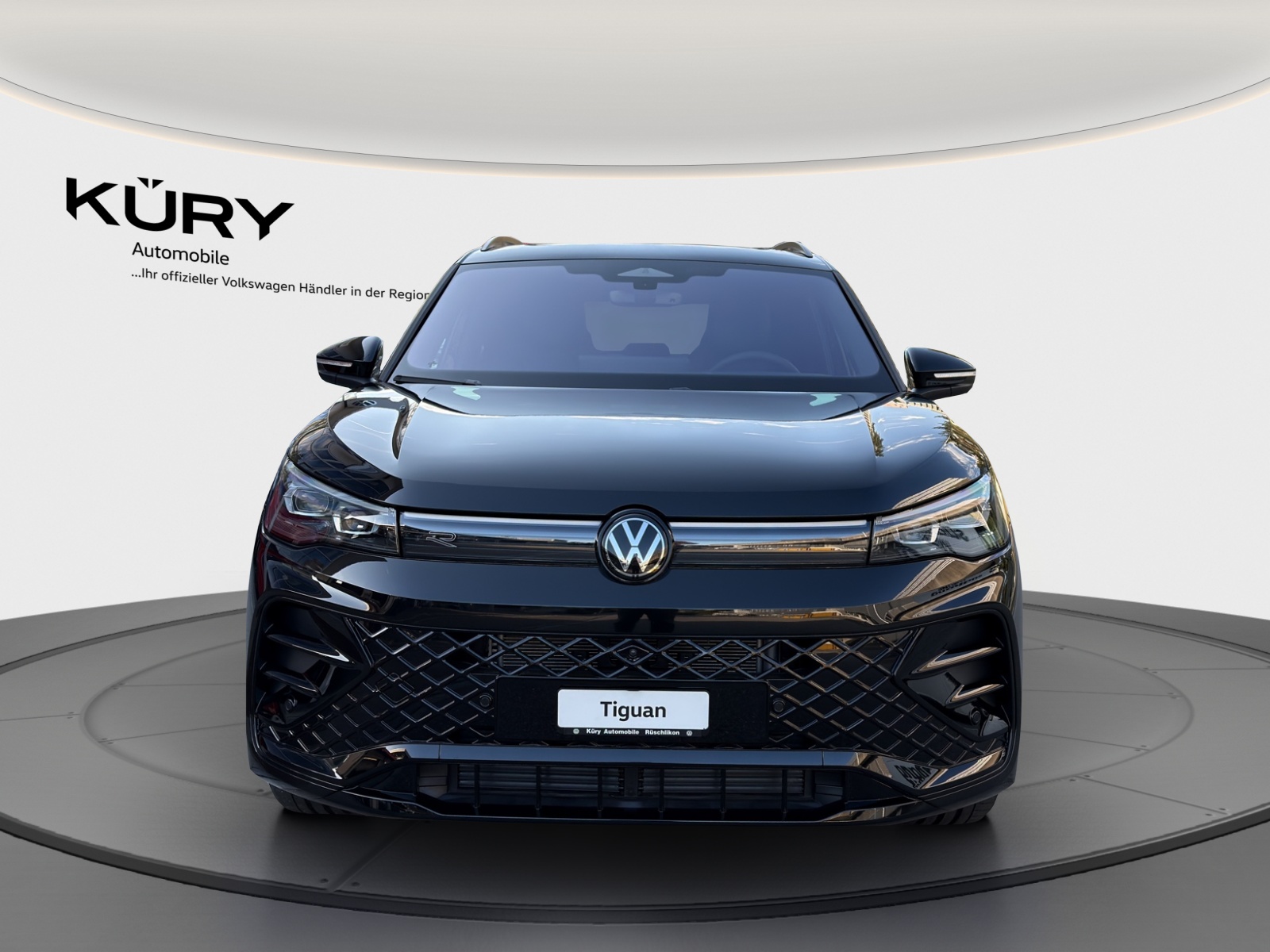 VW Tiguan 2.0 TSI DSG R-Line 4Motion-showroom-element-1