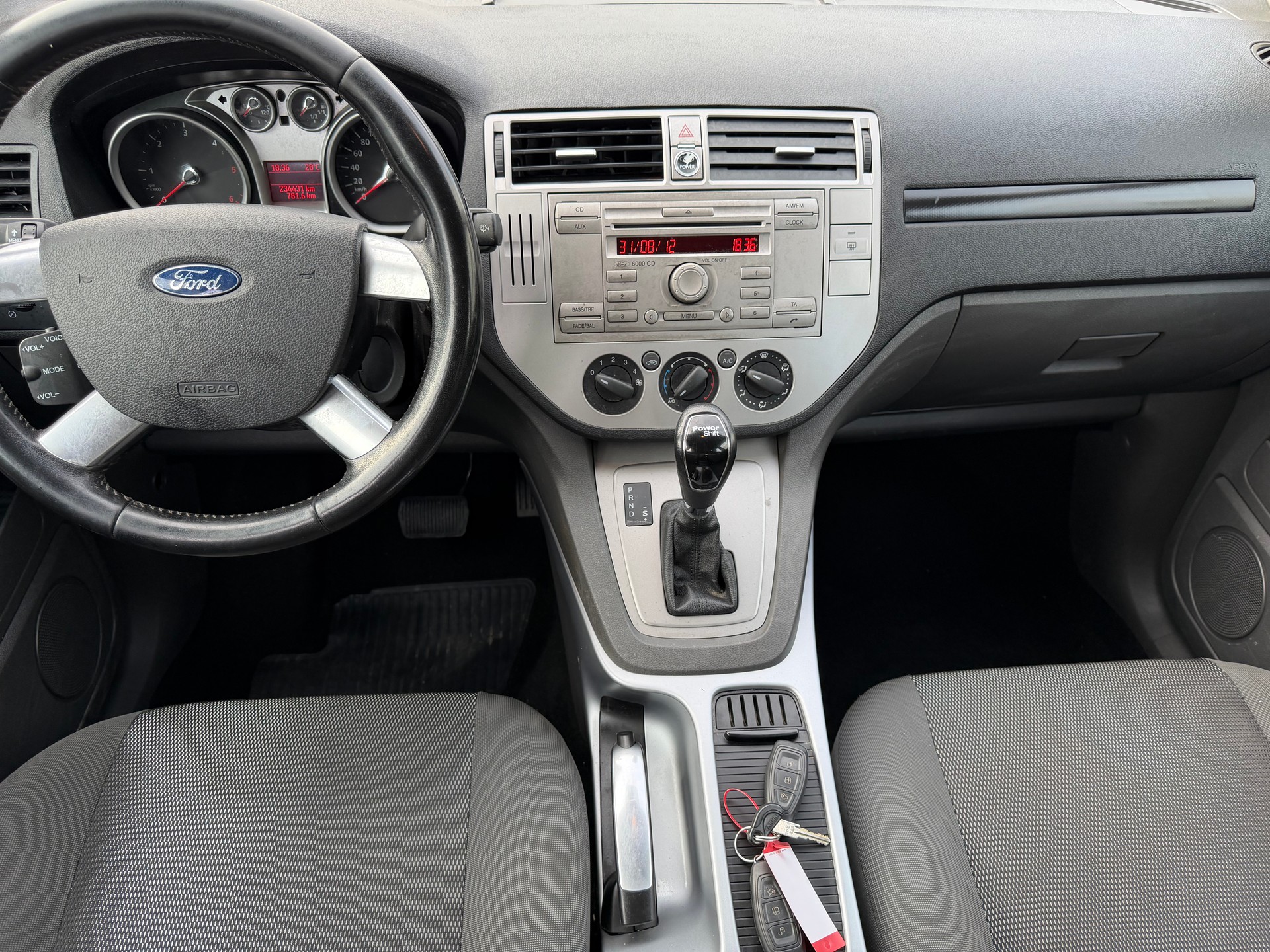 FORD Kuga 2.0 TDCi Carving 4WD PowerShift-image-10