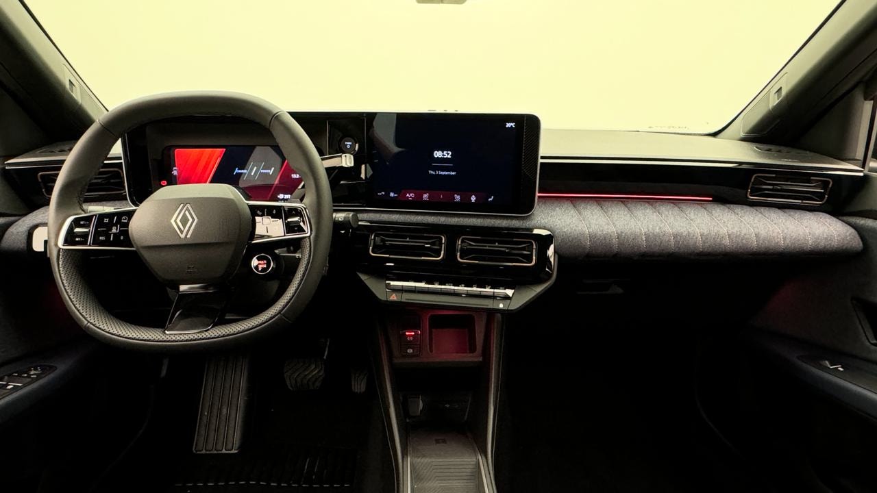 RENAULT R4 E-Tech Comfort Range 52 kWh Techno-image-5