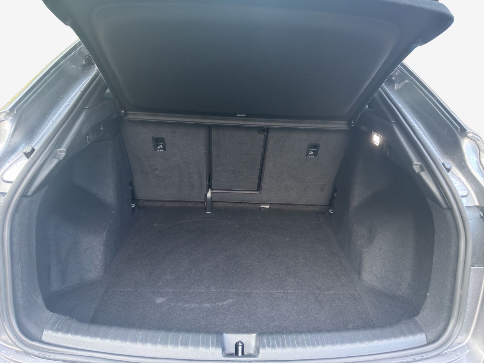 AUDI Q4 Sportback e-tron 45 quattro-image-13