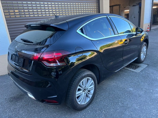 DS AUTOMOBILES DS4 1.6 VTi Chic-image-1