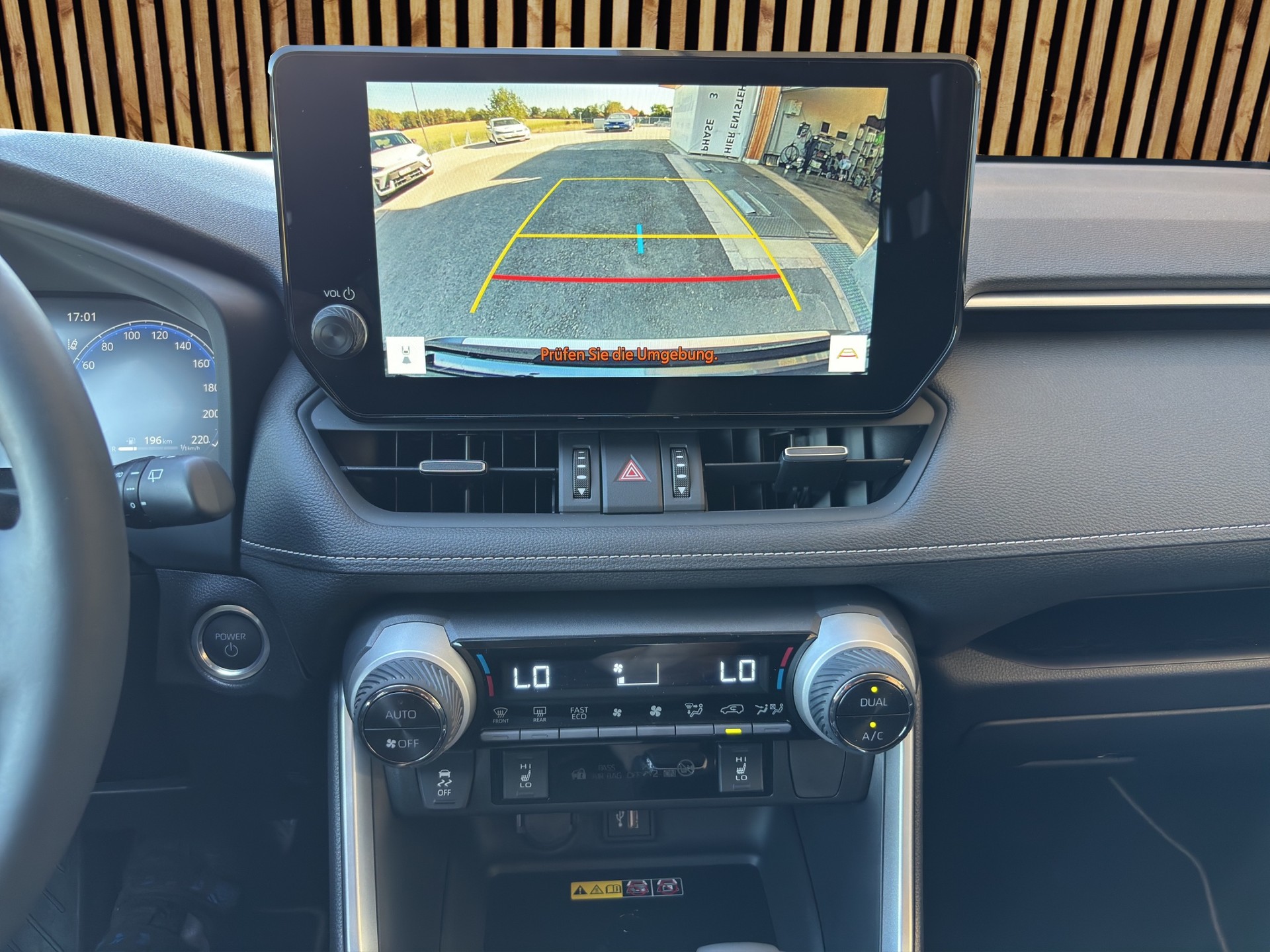 TOYOTA RAV-4 2.5 HEV Trend-image-9