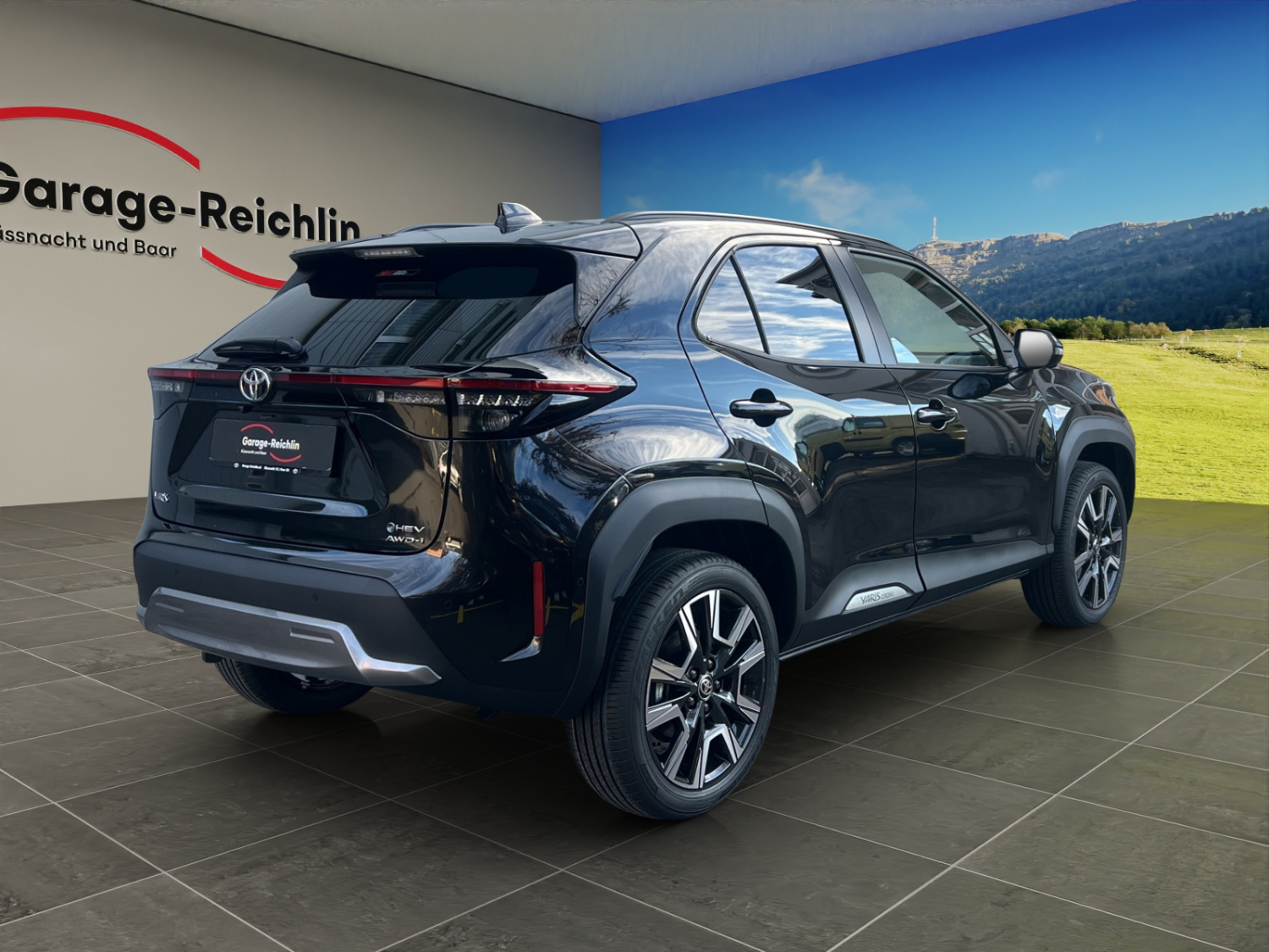 TOYOTA Yaris Cross 1.5 VVT-i HSD Premium AWD-i-image-4
