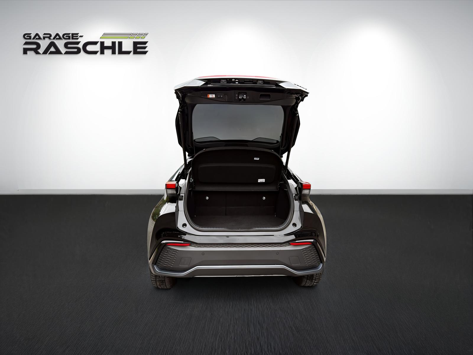 TOYOTA C-HR 2.0 PHEV Style Premiere-image-11