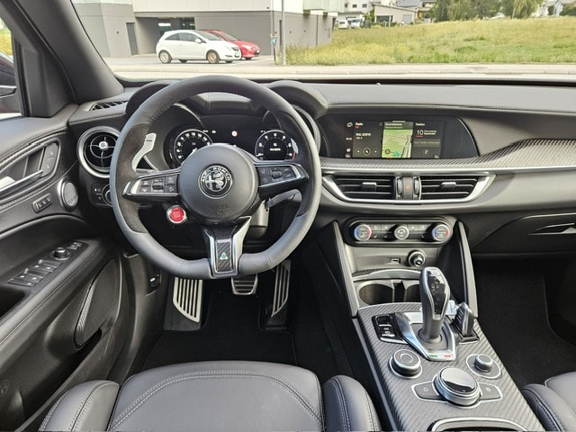 ALFA ROMEO Stelvio 2.9 V6 Quadrifoglio Sky-image-7