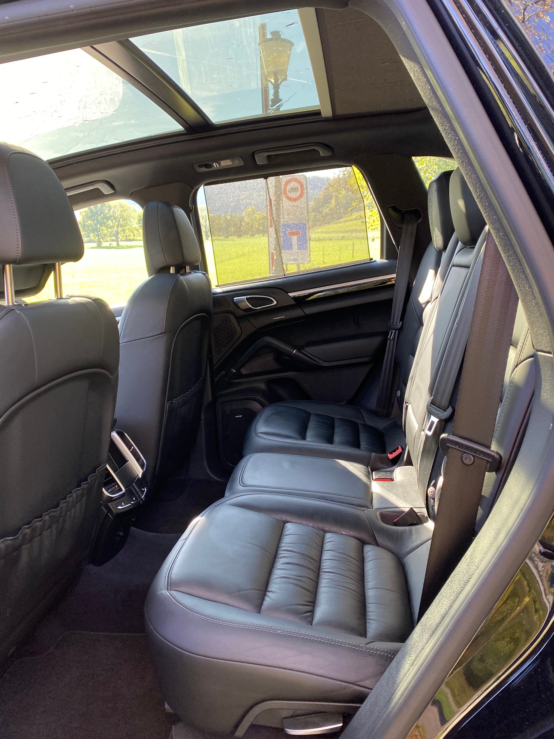PORSCHE Cayenne S-image-5