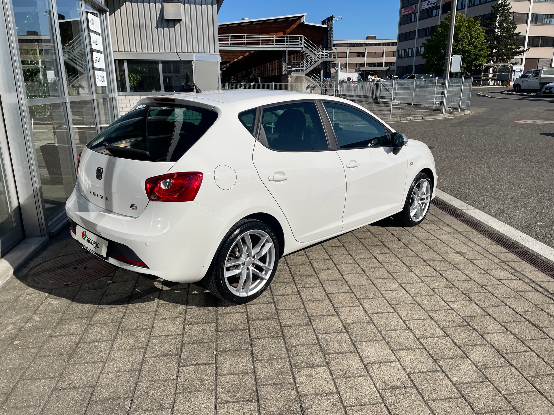 SEAT IBIZA 1.4 TSI FR ANHÄNGEKUPPLUNG 1200 KG-image-5