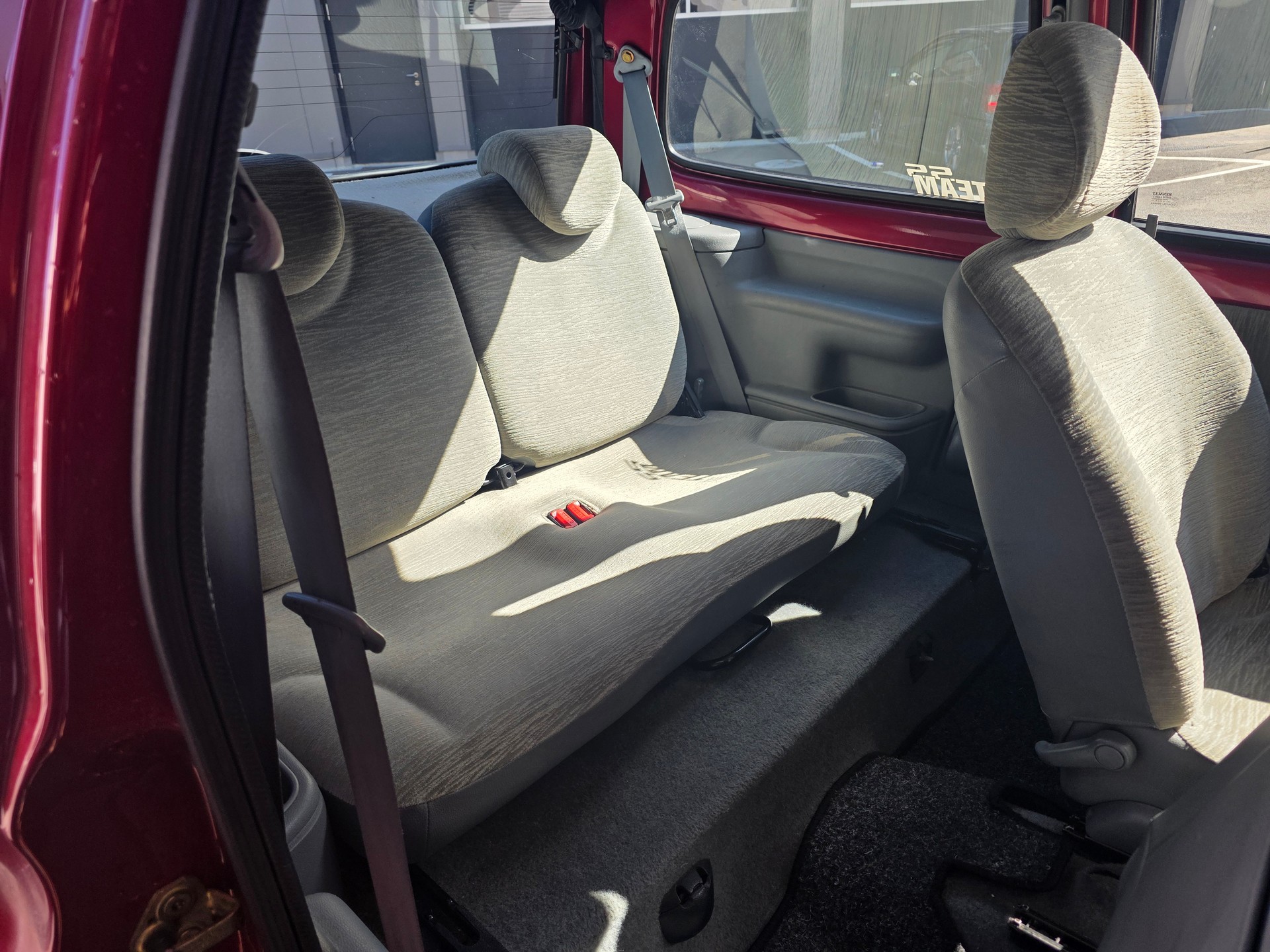 RENAULT Twingo 1.2 16V Expression / Frisch ab MFK-image-9
