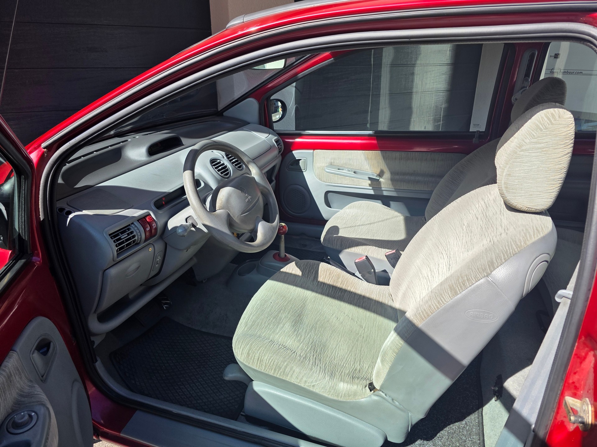 RENAULT Twingo 1.2 16V Expression / Frisch ab MFK-image-7