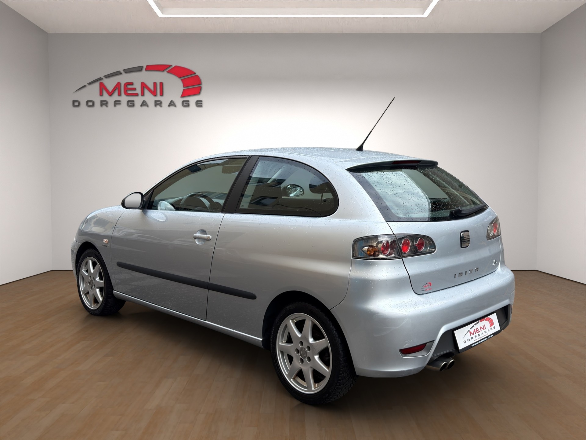 SEAT Ibiza 1.8 20V Turbo FR Joya Joker-image-4