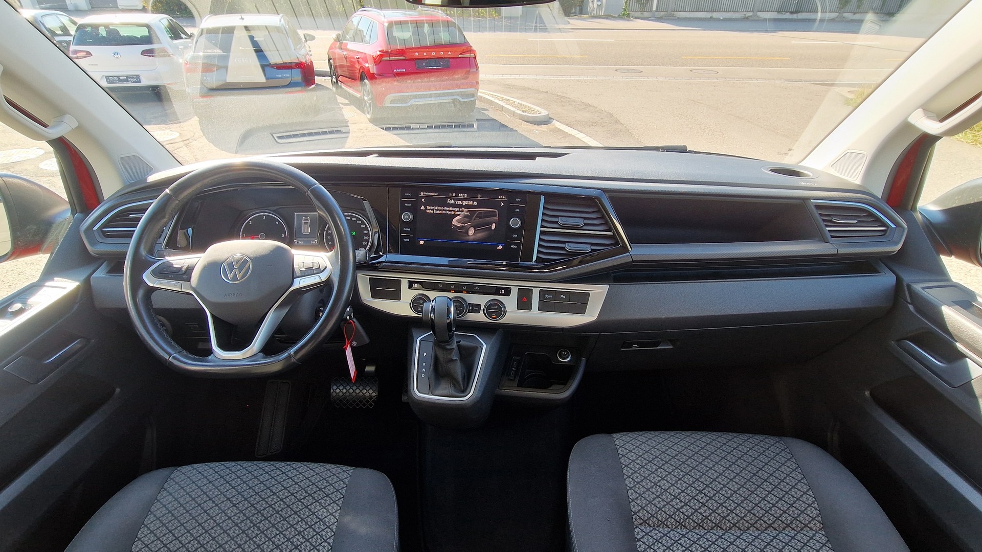 VW T6.1 Multivan 2.0 TDI Trendline Liberty DSG-image-8