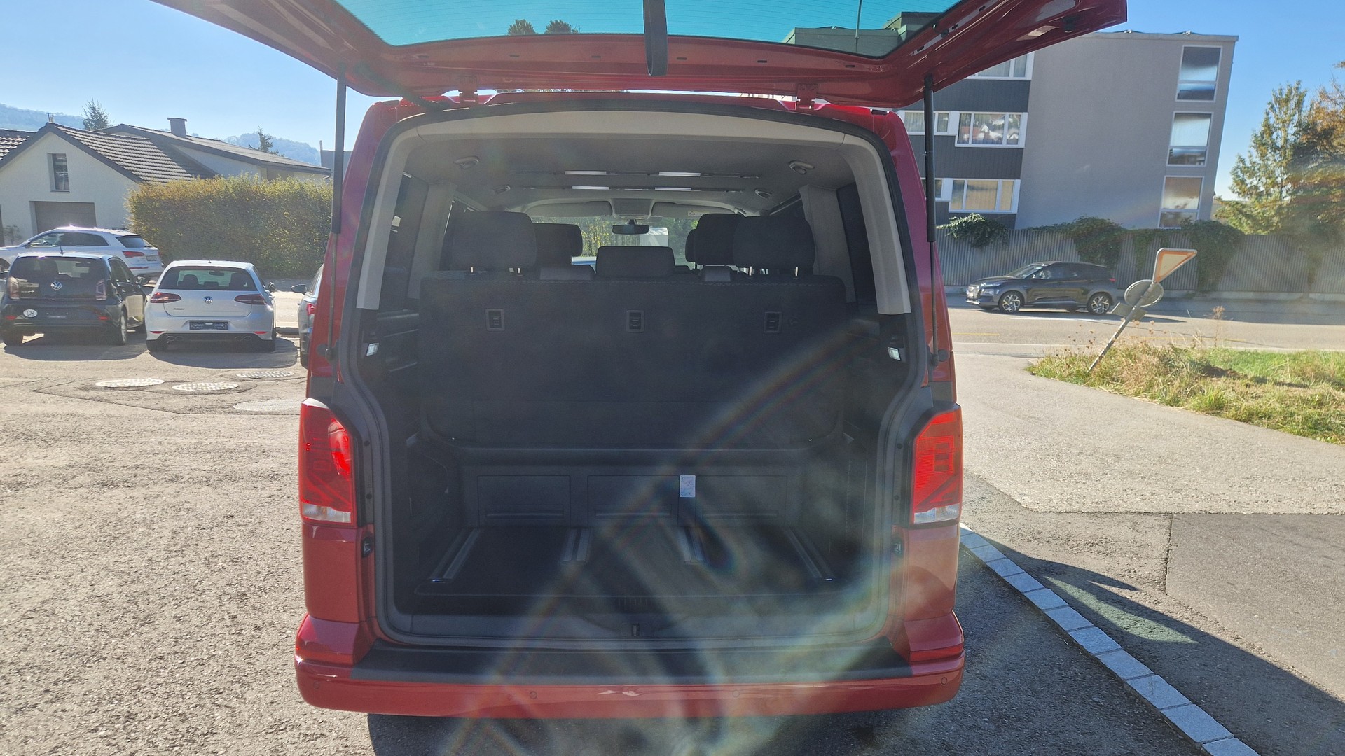 VW T6.1 Multivan 2.0 TDI Trendline Liberty DSG-image-15
