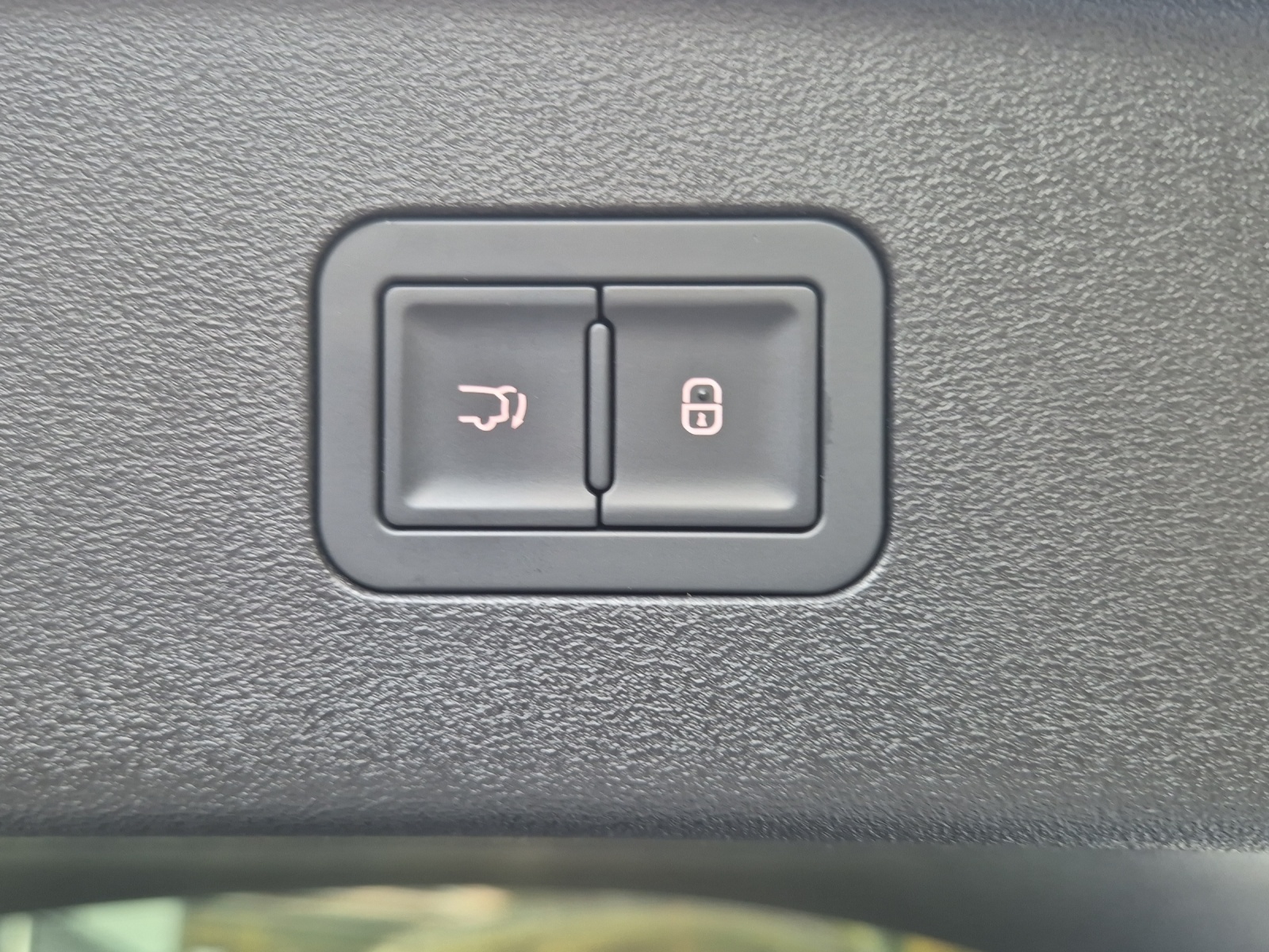BYD Sealion 7 91,3 kWh Excellence AWD-image-19