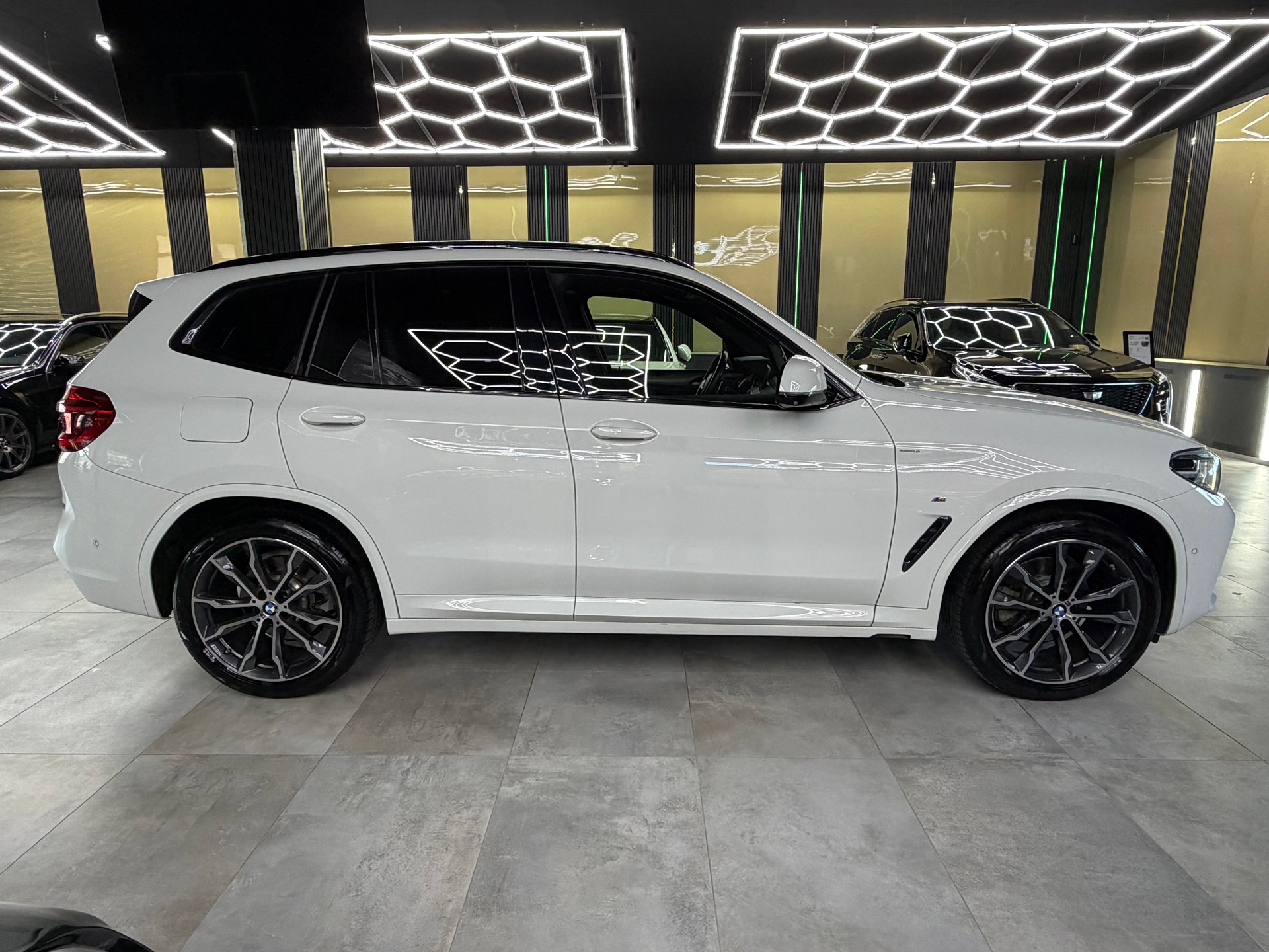 BMW X3 xDrive 20i M Sport Steptronic-image-3