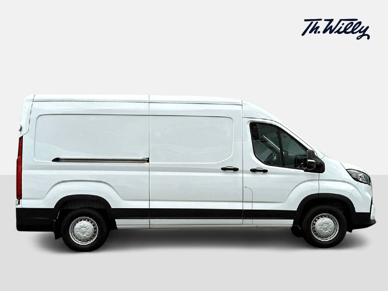 MAXUS Deliver 9 Kaw. L3H2 2.0 TD Luxury-image-1