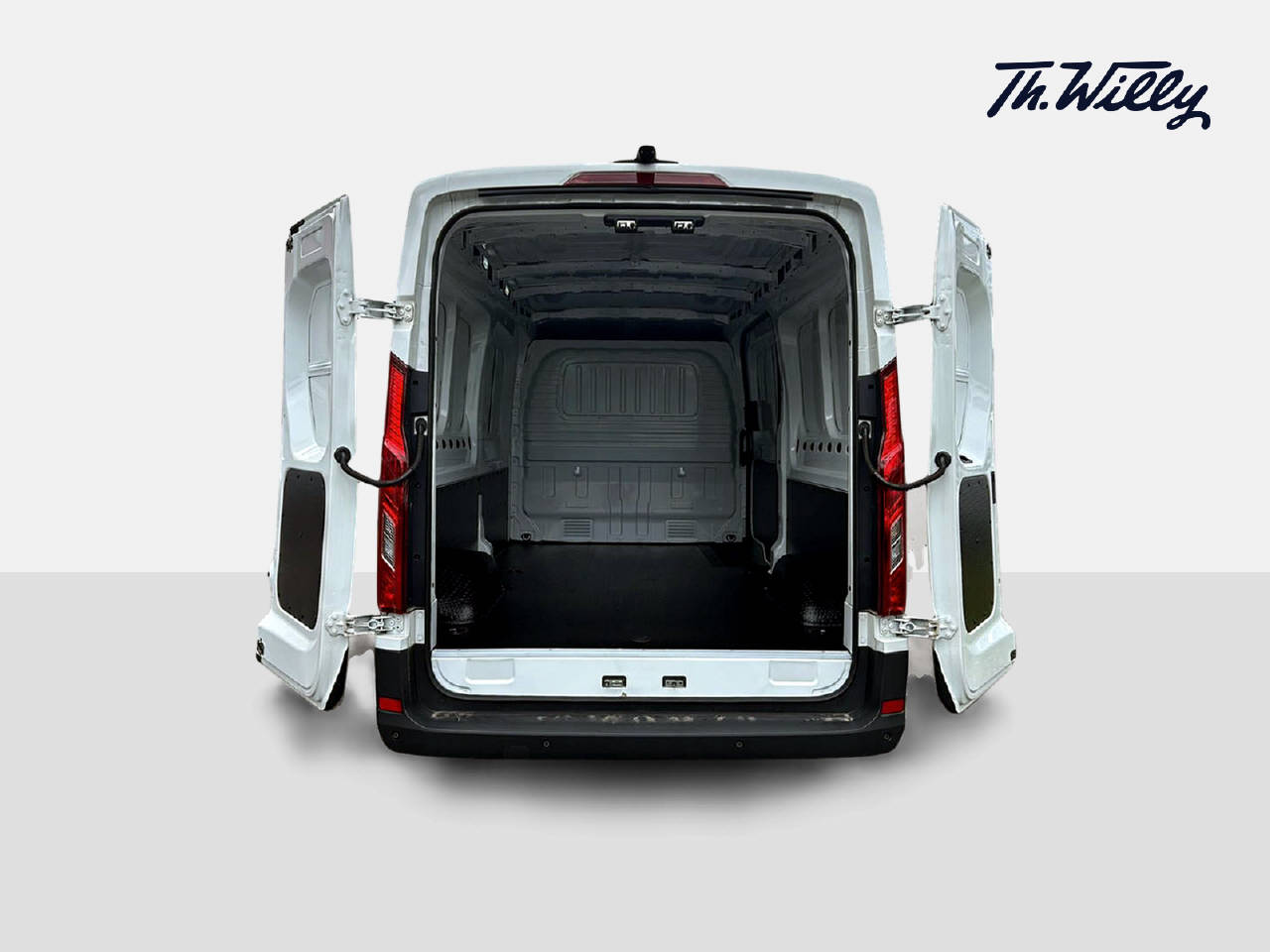 MAXUS Deliver 9 Kaw. L3H2 2.0 TD Luxury-image-9