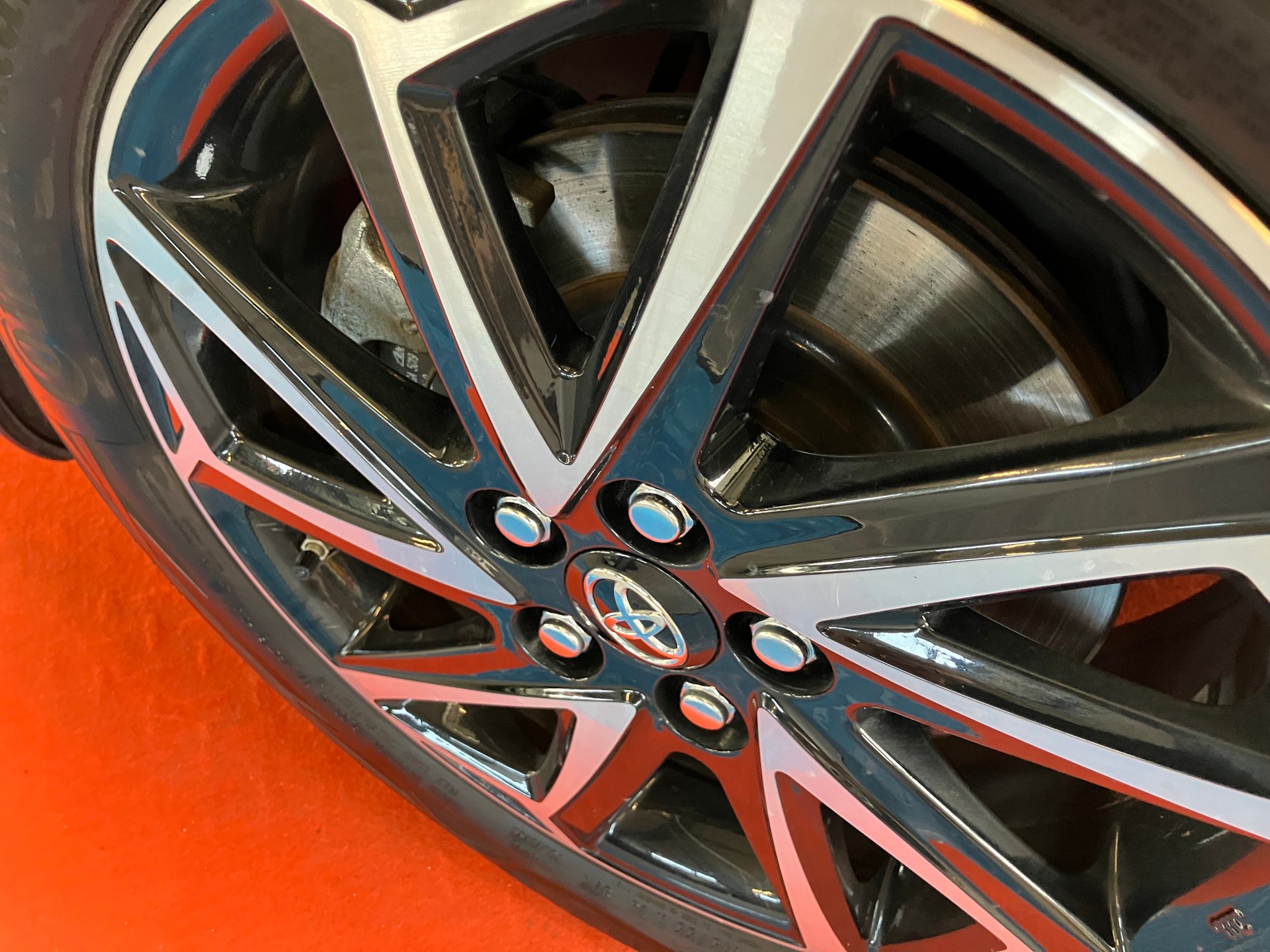 TOYOTA Yaris 1.5 Trend e-CVT HYBRID-image-6