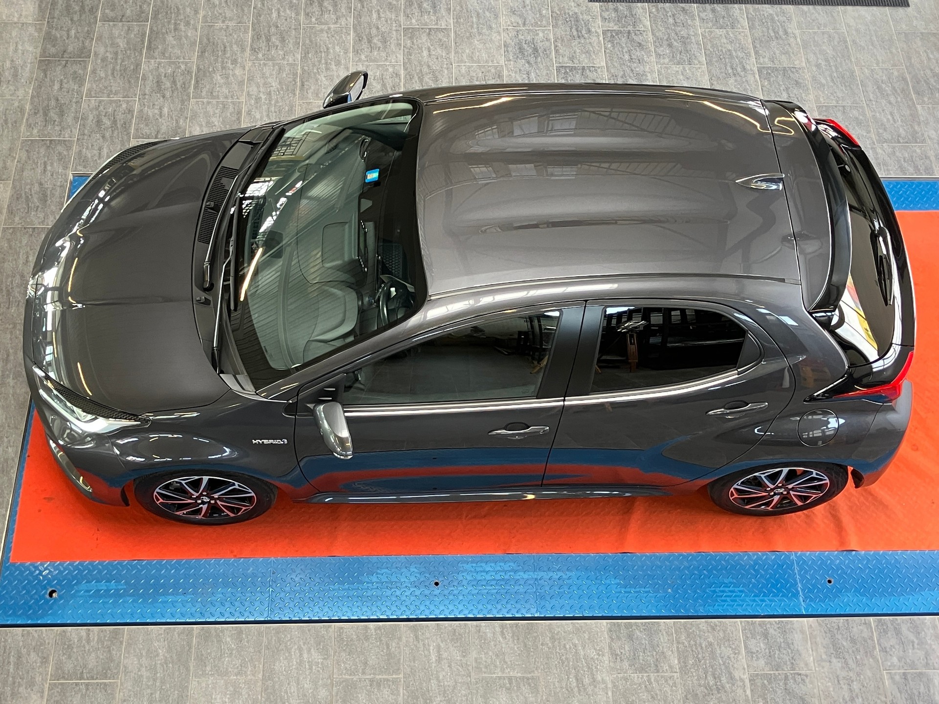 TOYOTA Yaris 1.5 Trend e-CVT HYBRID-image-27