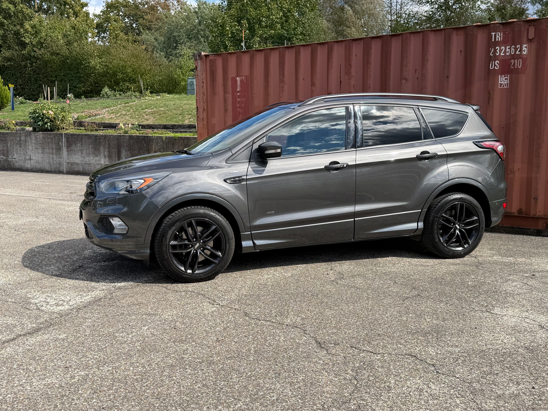 FORD Kuga 2.0 TDCi 180 ST-Line FPS-image-4