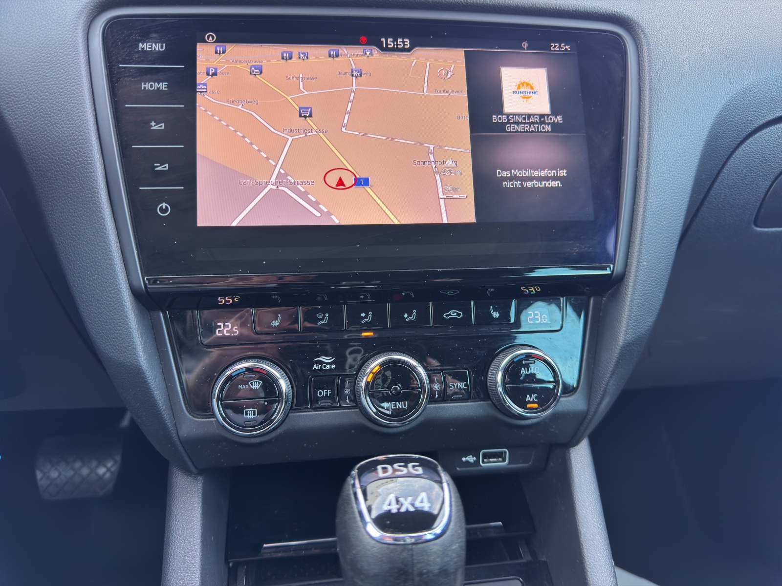 SKODA Octavia Combi 2.0 TDI Ambition 4x4-image-13