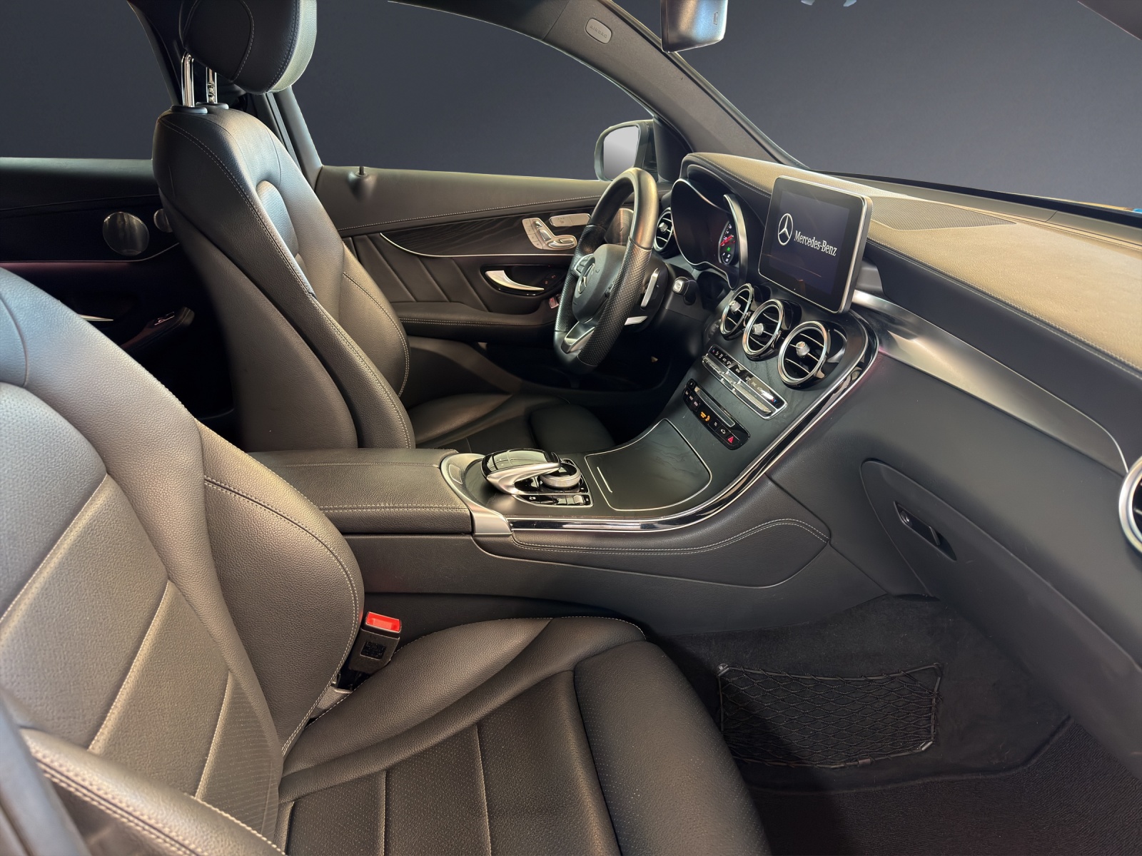 Image MERCEDES-BENZ GLC-250 GLC Coupé 250 AMG 4Mat