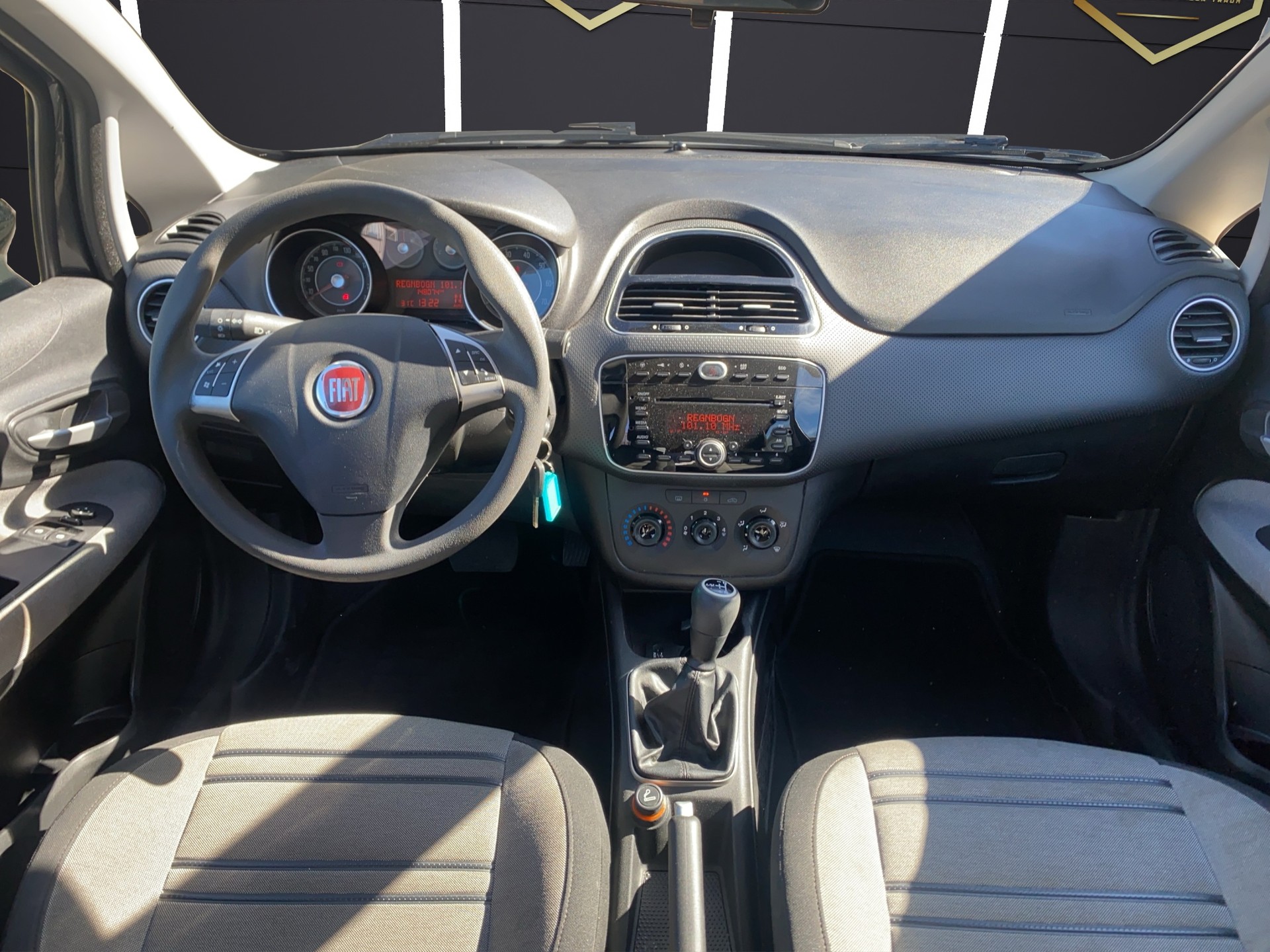 FIAT Punto Evo 1.4 Dynamic Dualogic-image-10