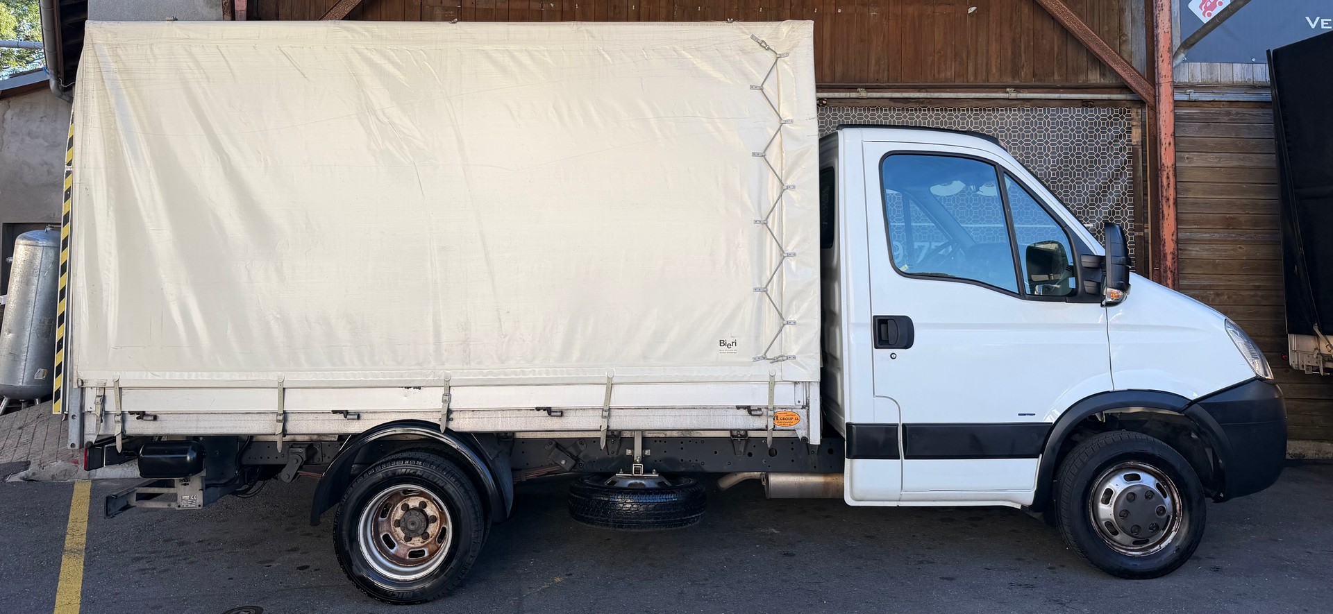 IVECO 35 C 12 Plaque élévatrice-image-2