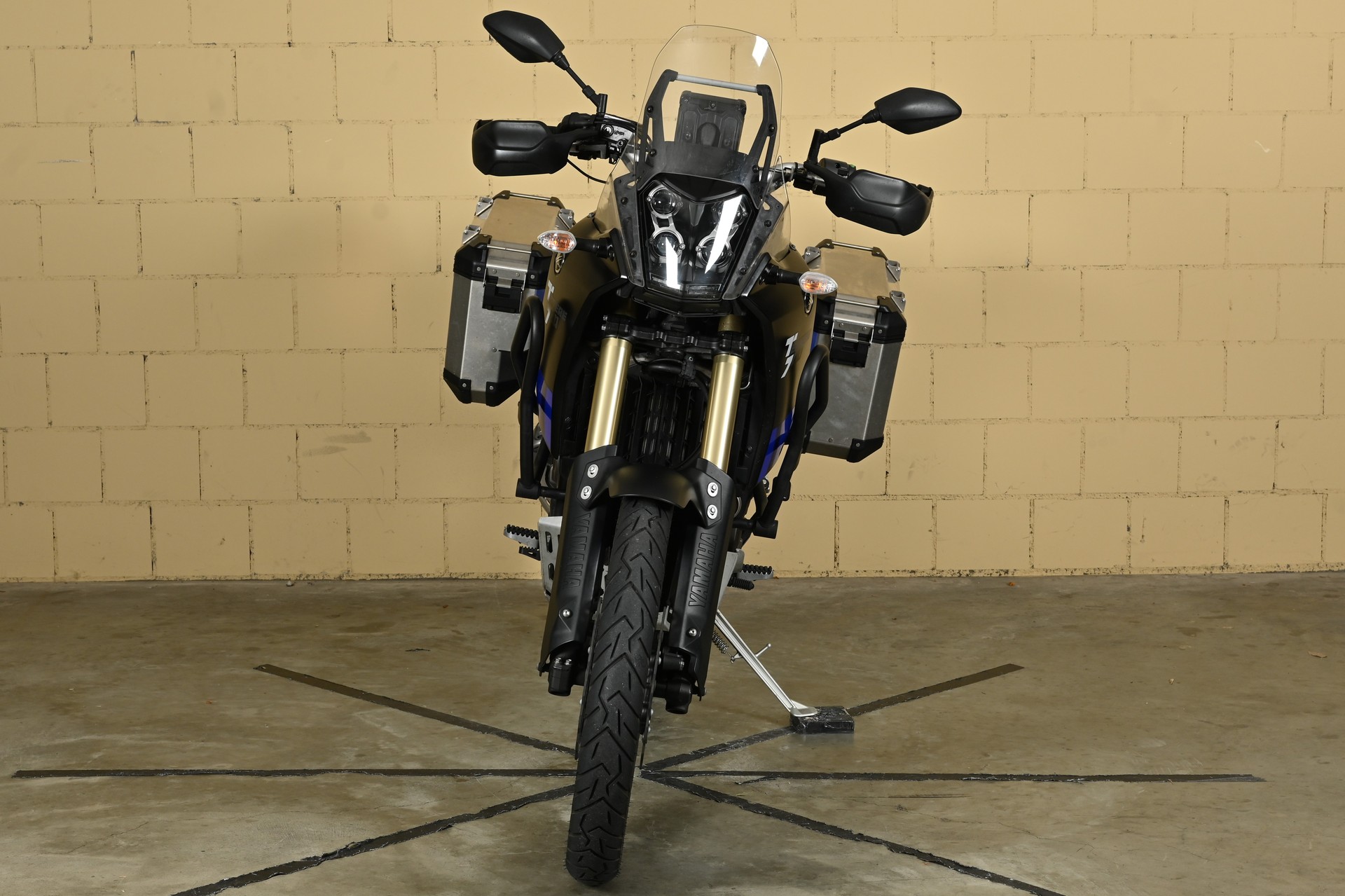 YAMAHA Tenere 700 ABS-showroom-element-2