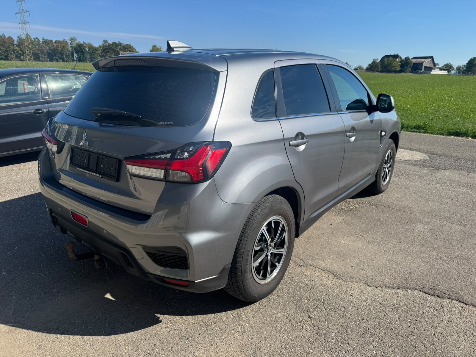 MITSUBISHI ASX 2.0 MIVEC Style Swiss 4WD Automat-image-3