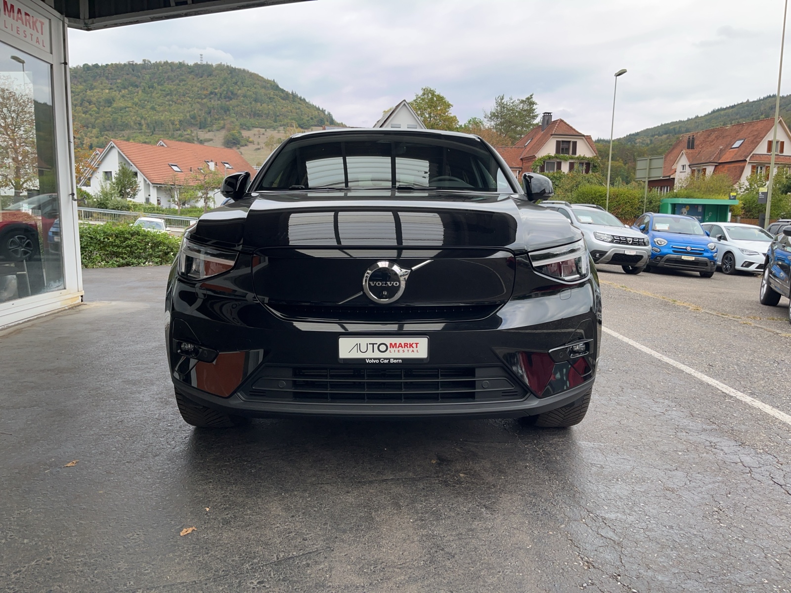 VOLVO XC40 Recharge P8 Twin AWD Pure Electric Ultimate-image-5