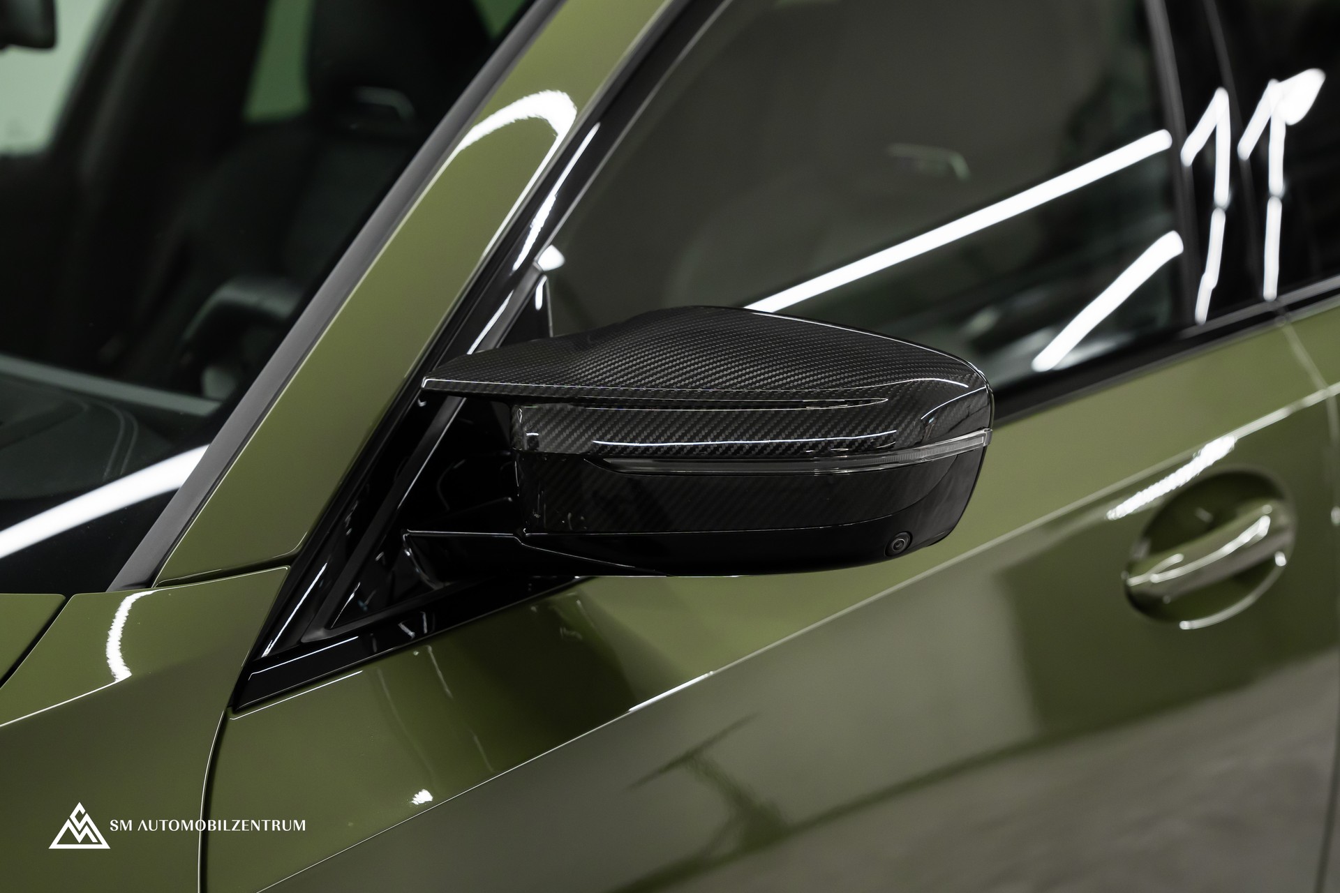 BMW M3 Competition xDrive Touring / Urban Green II / Carbon Exterieur & Interieur / Werksgarantie / 360°-image-6