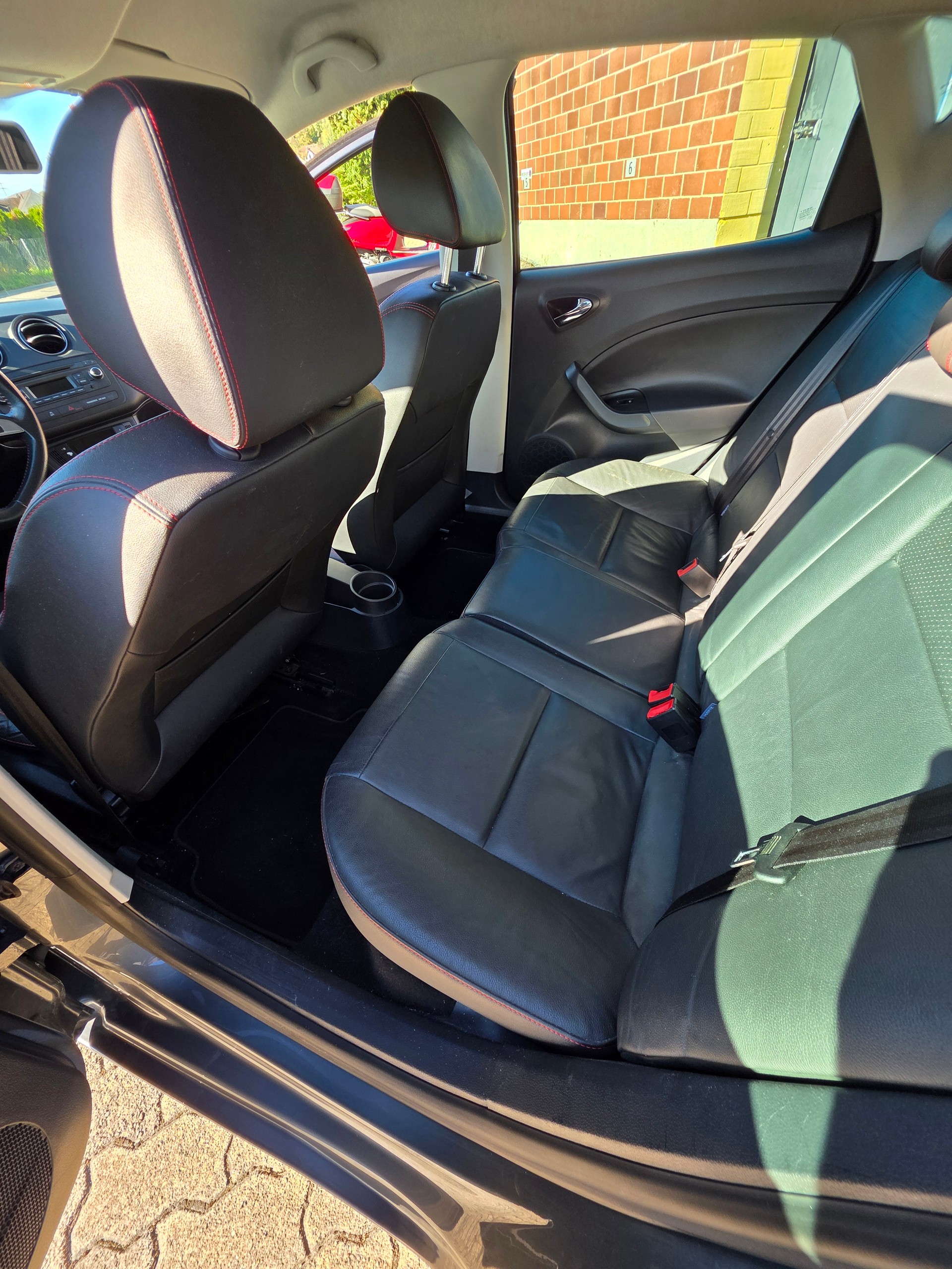 SEAT 1.2 TSI FR-image-9