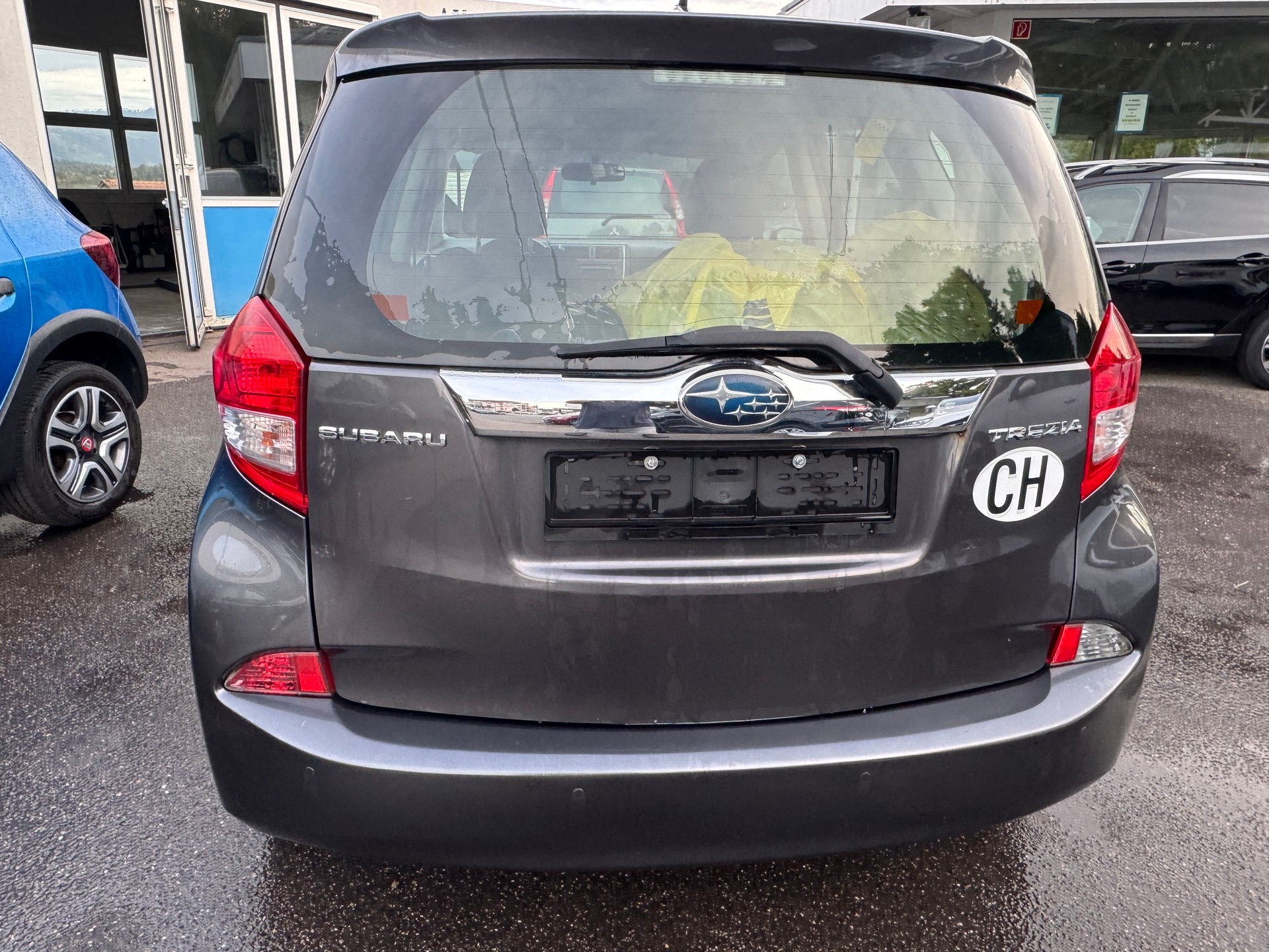 SUBARU Trezia 1.4D Swiss Luxury Automatic-image-4