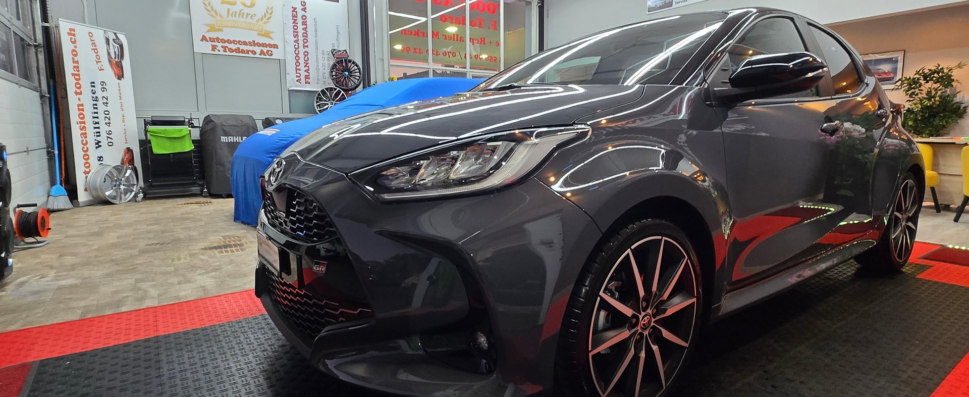 TOYOTA Yaris 1.5 GR Sport e-CVT-image-4