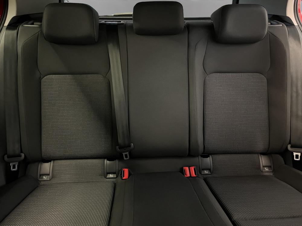 VW Golf 1.5 e TSI mHEV Value DSG-image-6
