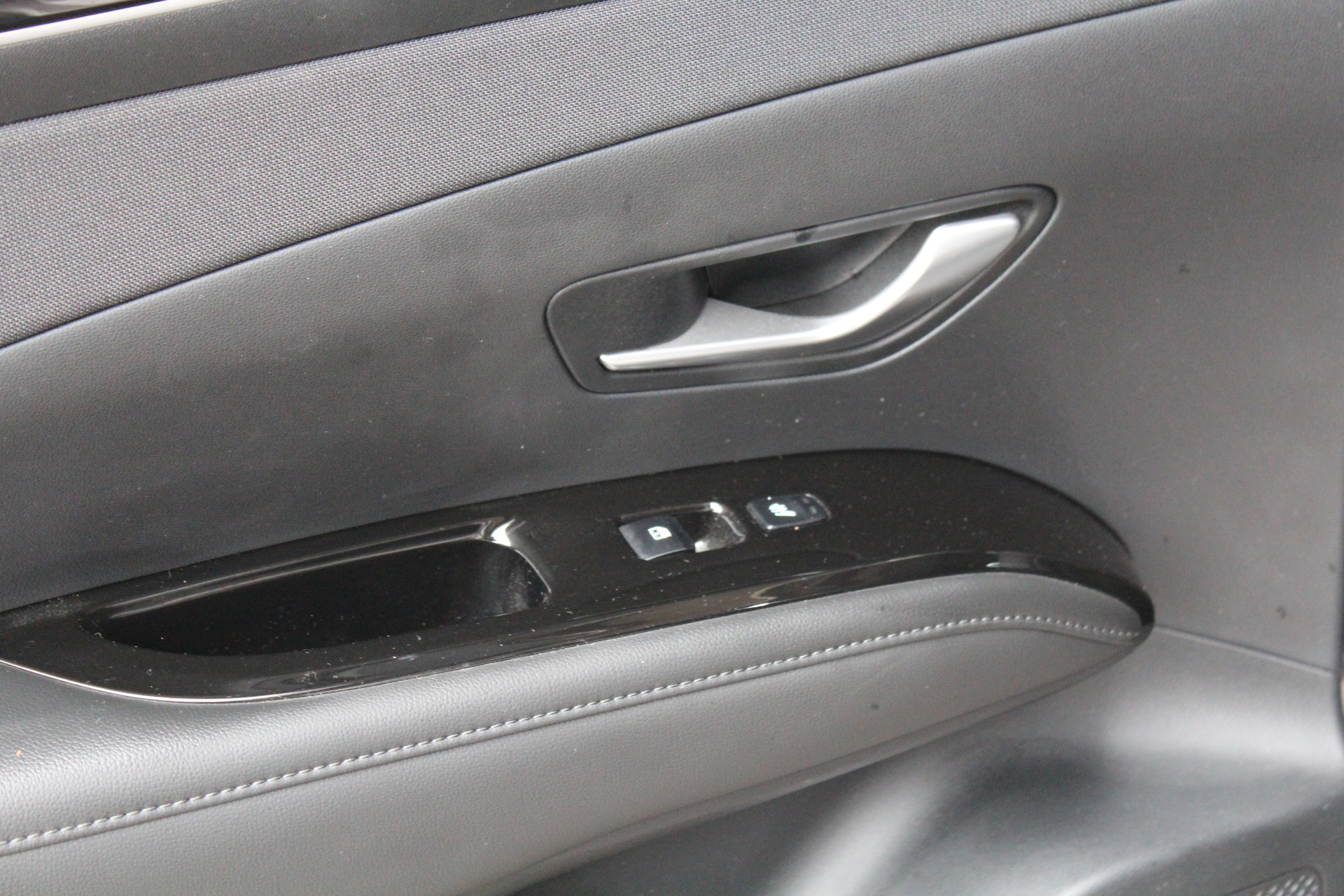 HYUNDAI Tucson 1.6 TGDI HEV Vertex 4WD-image-17