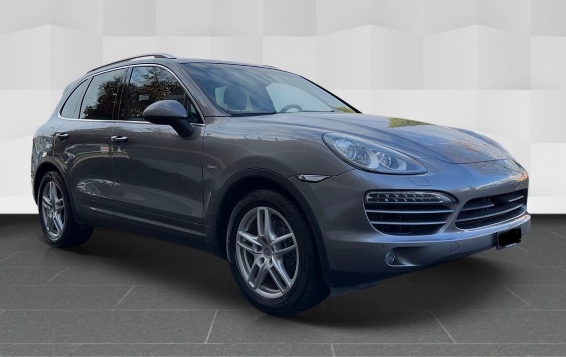 PORSCHE 3.0 V6 TDI TipT-image-3