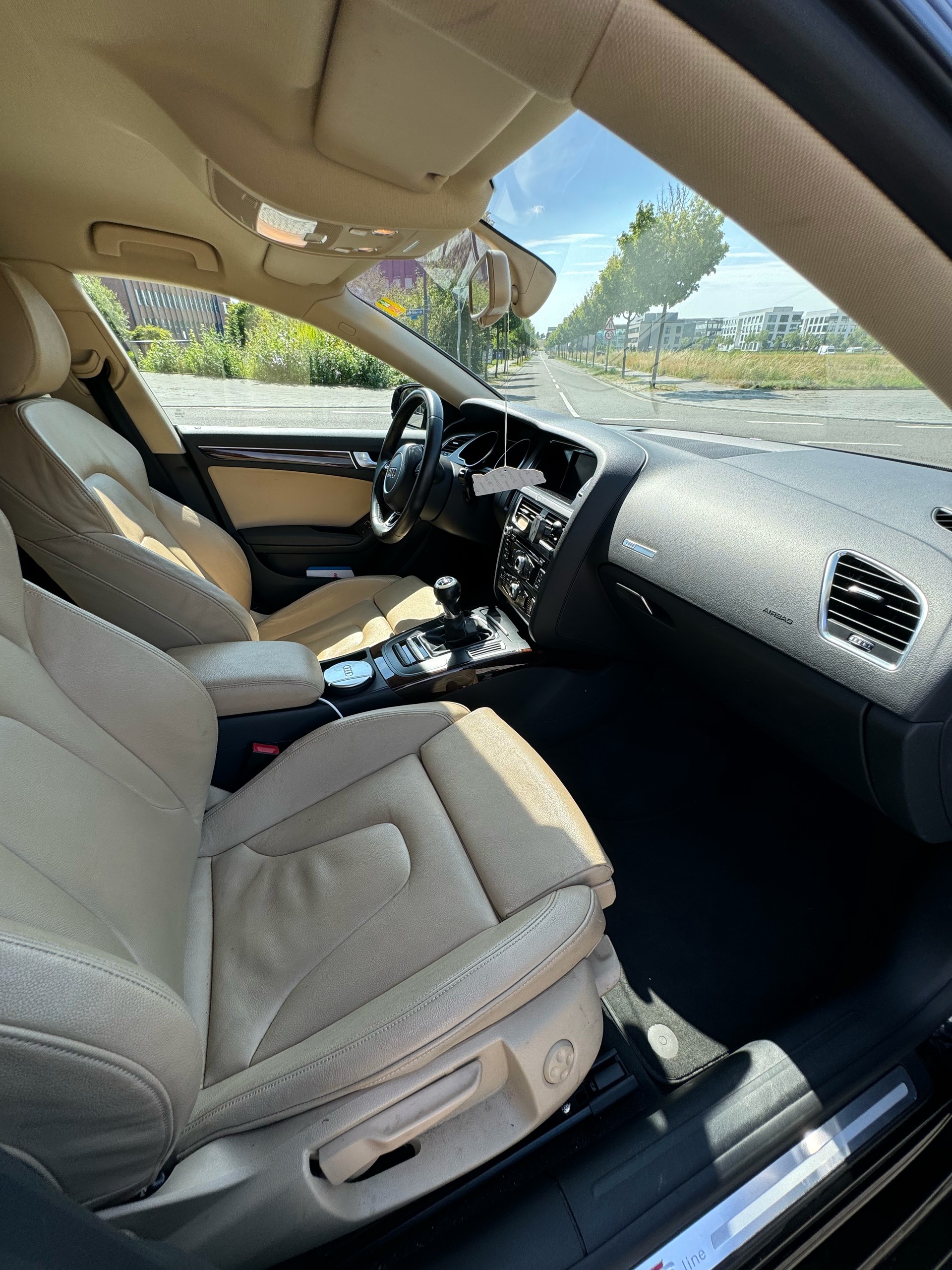 AUDI 3.0 V6 TDI Sportback-image-4