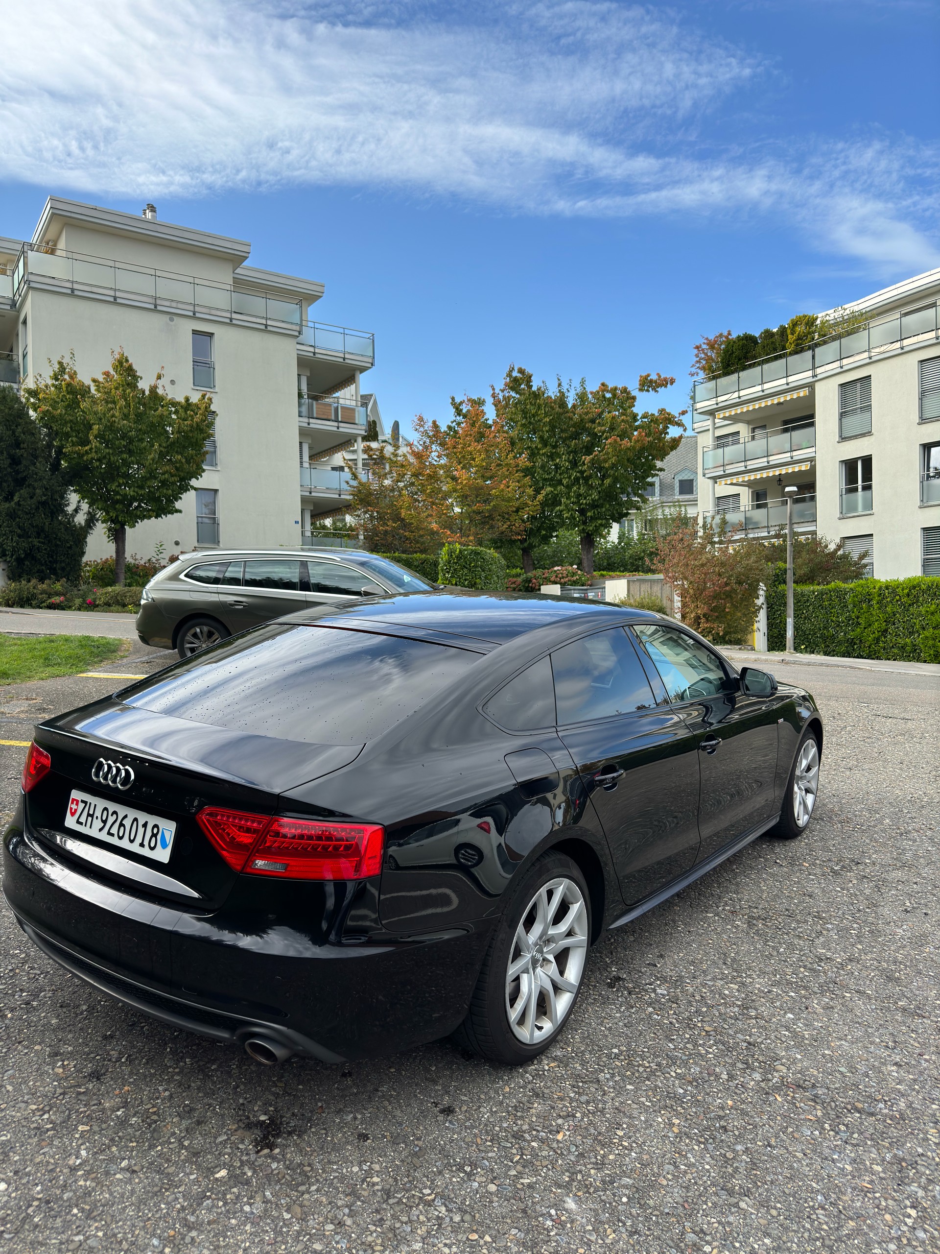 AUDI 3.0 V6 TDI Sportback-image-2