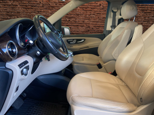 MERCEDES-BENZ V 250 d Swiss Ed. K 4M-image-9