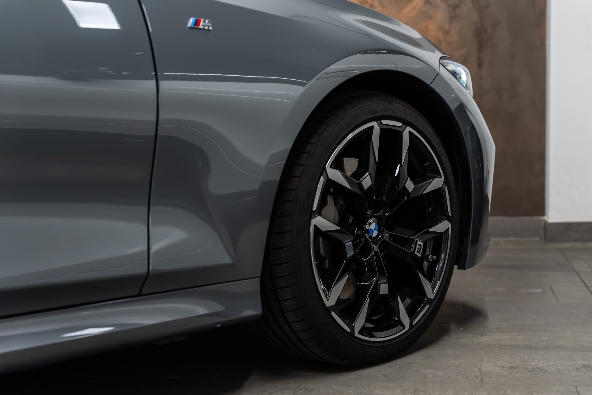 BMW 330i xDrive Steptronic M Sport Pro *Laser*Head-Up*Leder*360°*-image-8