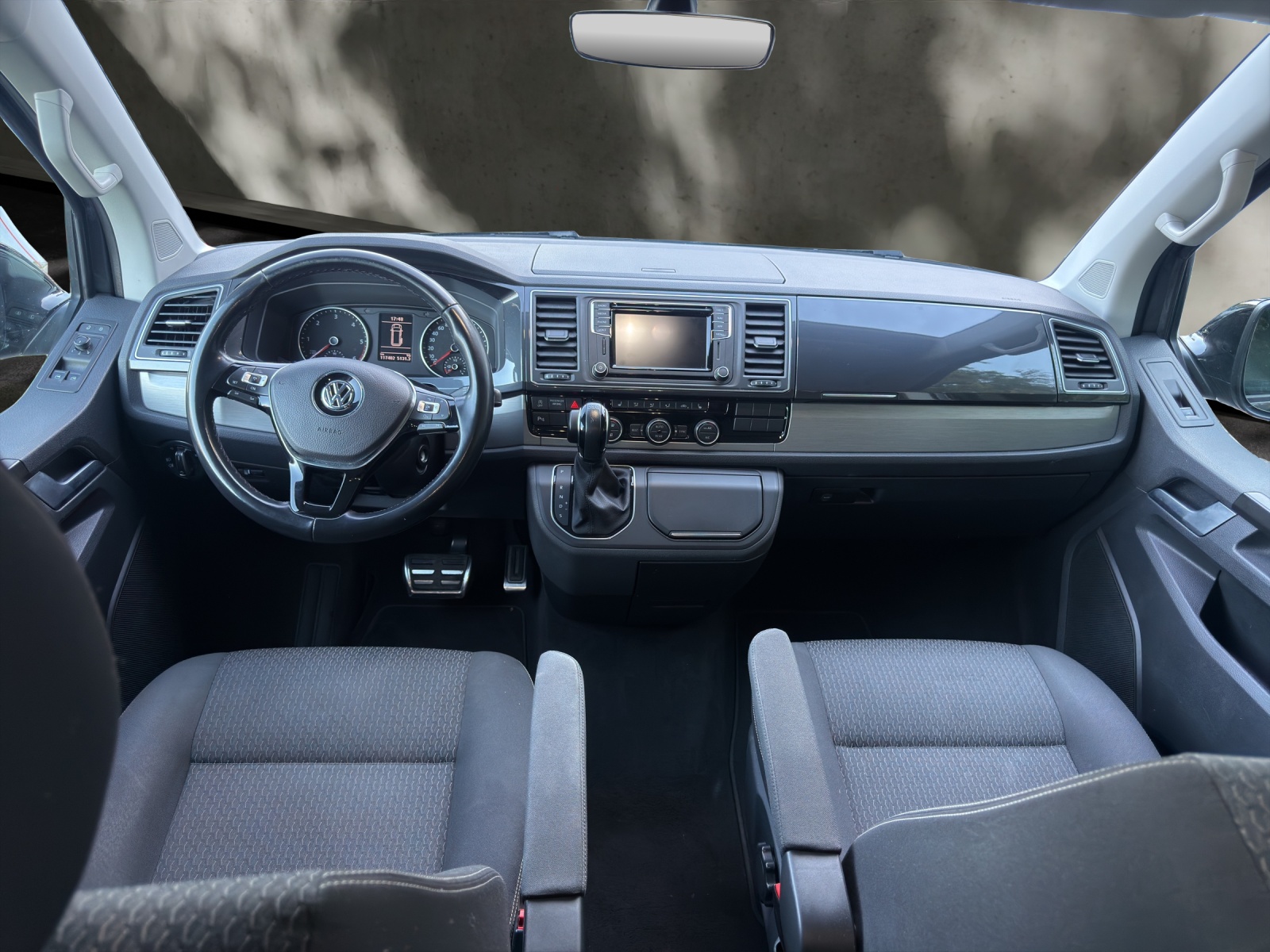 VW T6 Multivan 2.0 TDI Comfortline DSG-image-10