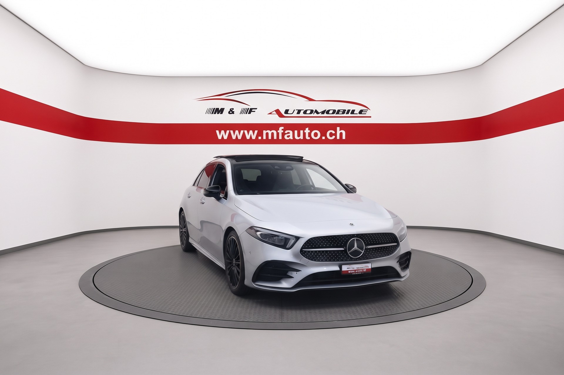 MERCEDES-BENZ A 200 AMG Line-image-2