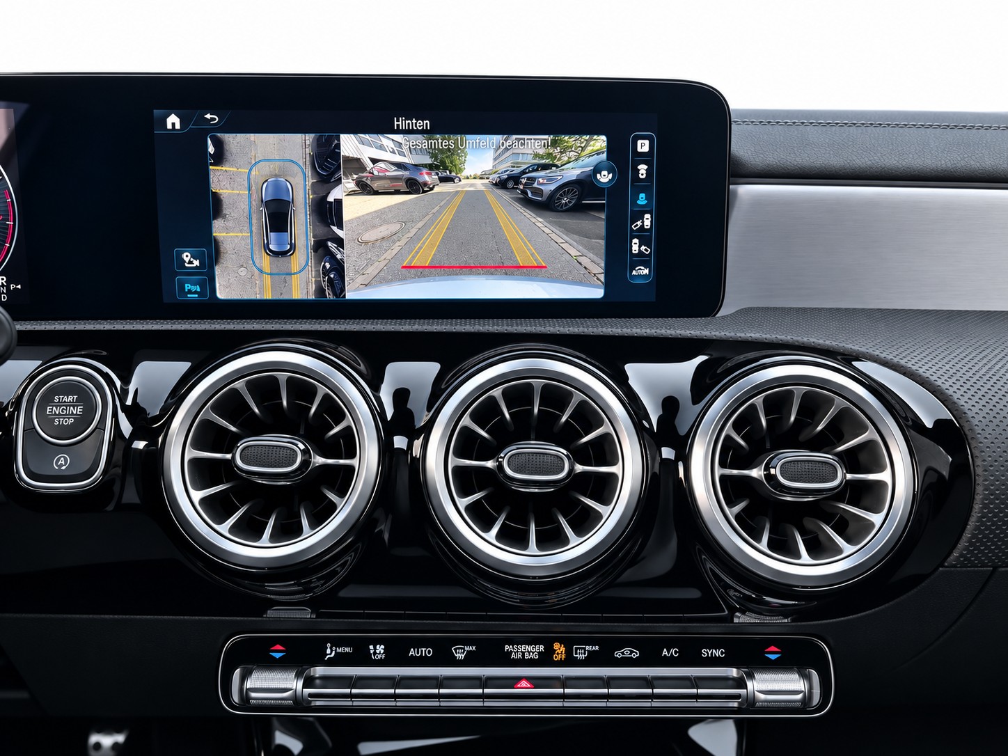MERCEDES-BENZ A 200 AMG Line-image-15