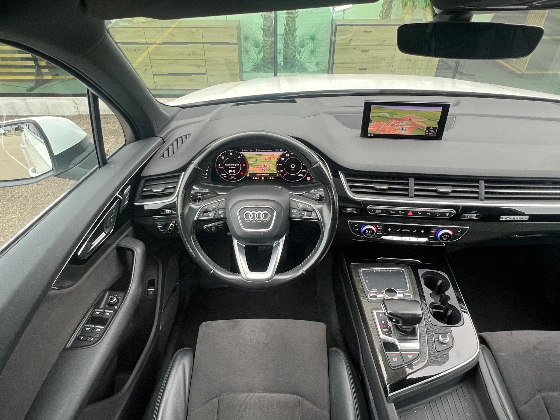 AUDI Q7 3.0 TDI quattro tiptronic-image-15