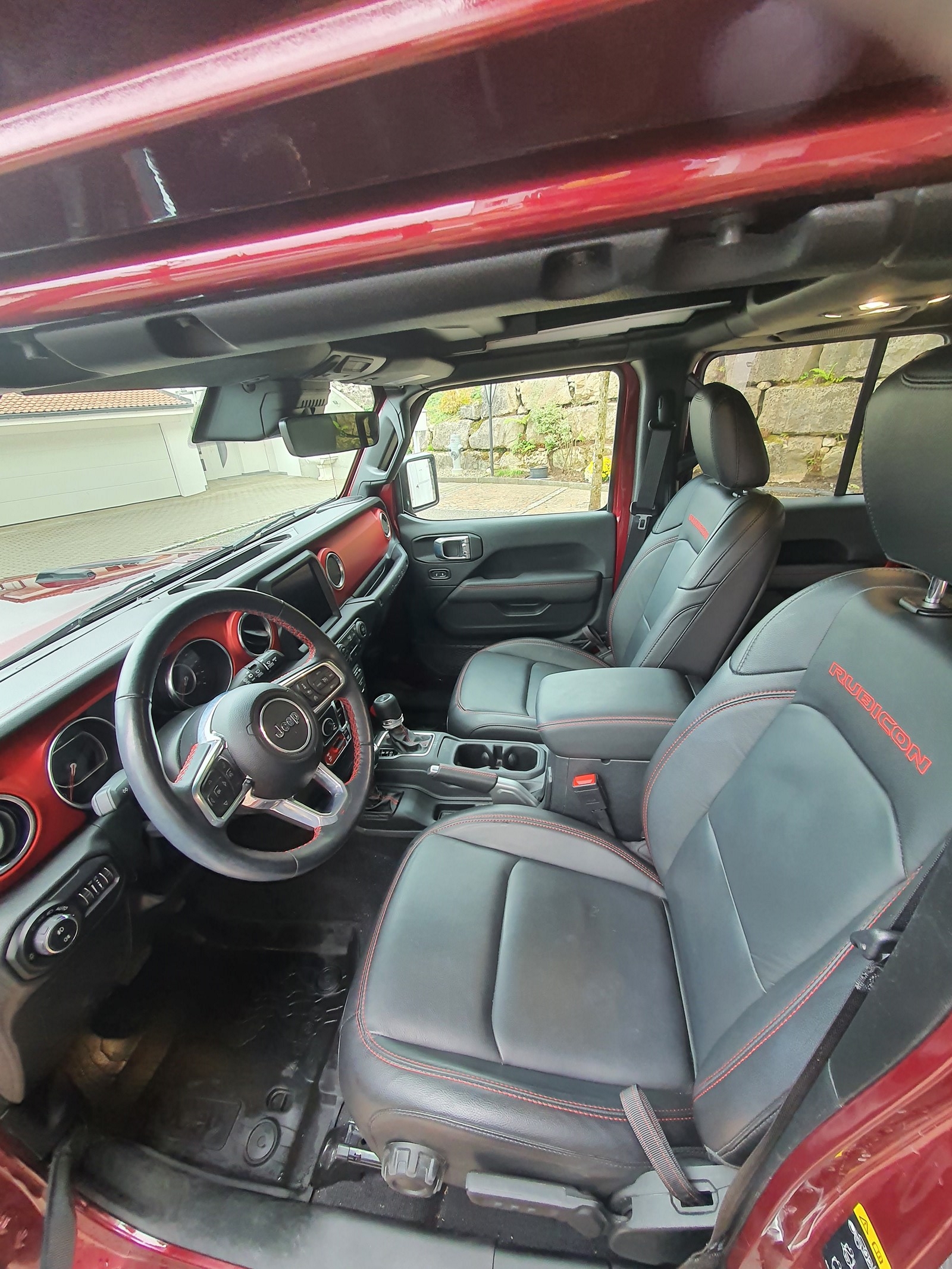 JEEP Wrangler 2.0 Unlimited Rubicon Automatic-image-3