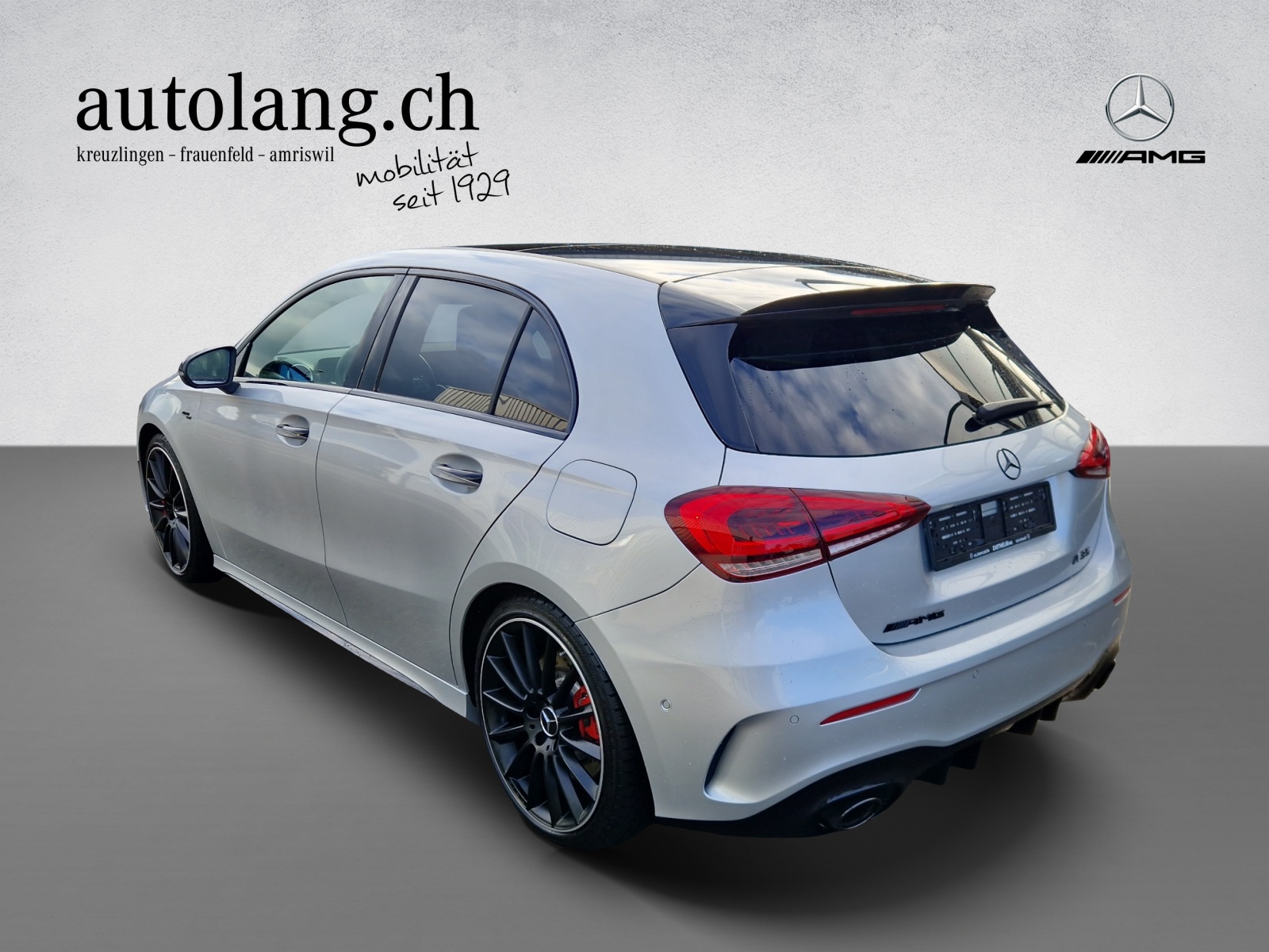 MERCEDES-BENZ A 35 AMG 4Matic-image-2