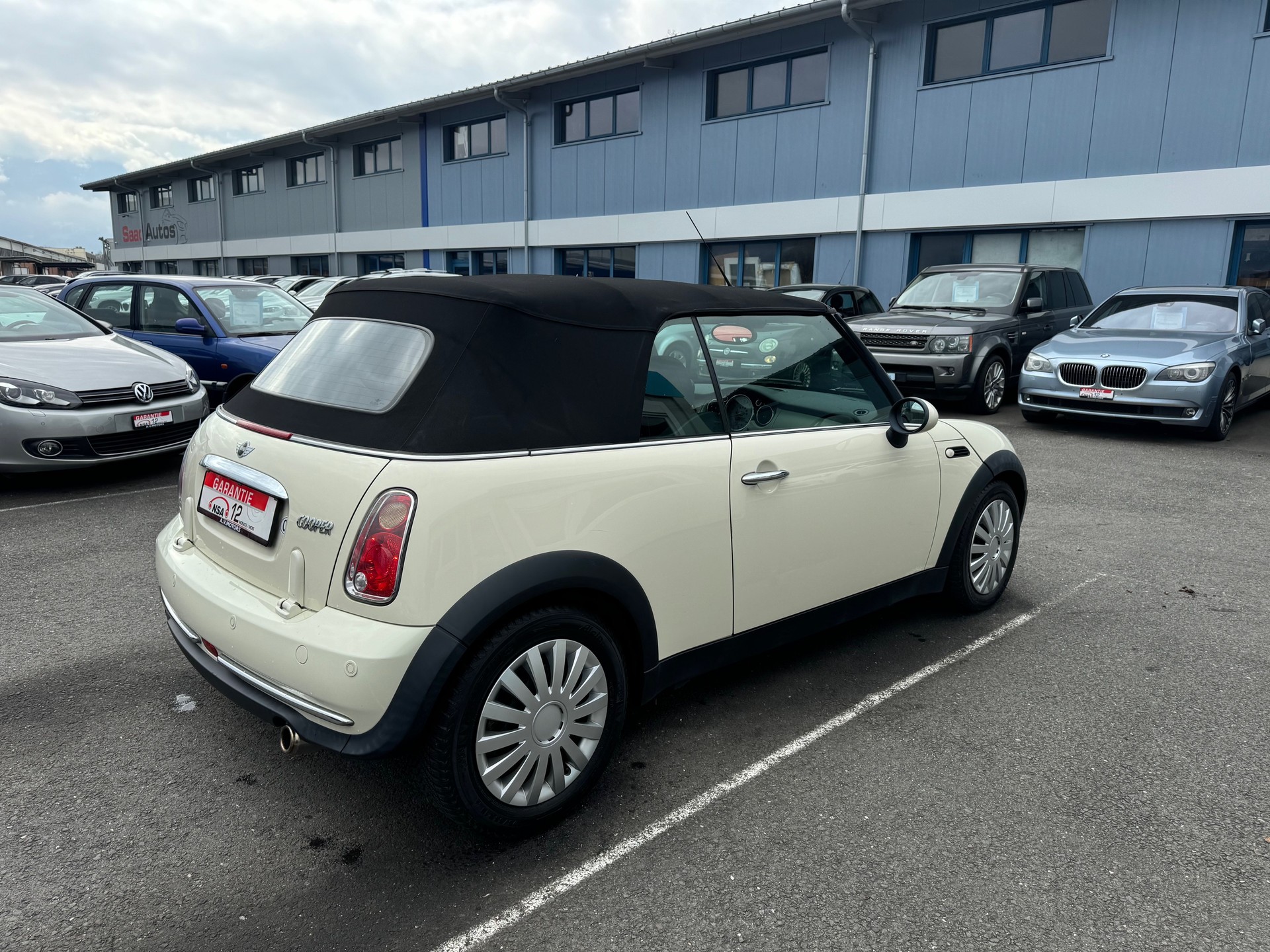 MINI Cooper Cabriolet-image-4