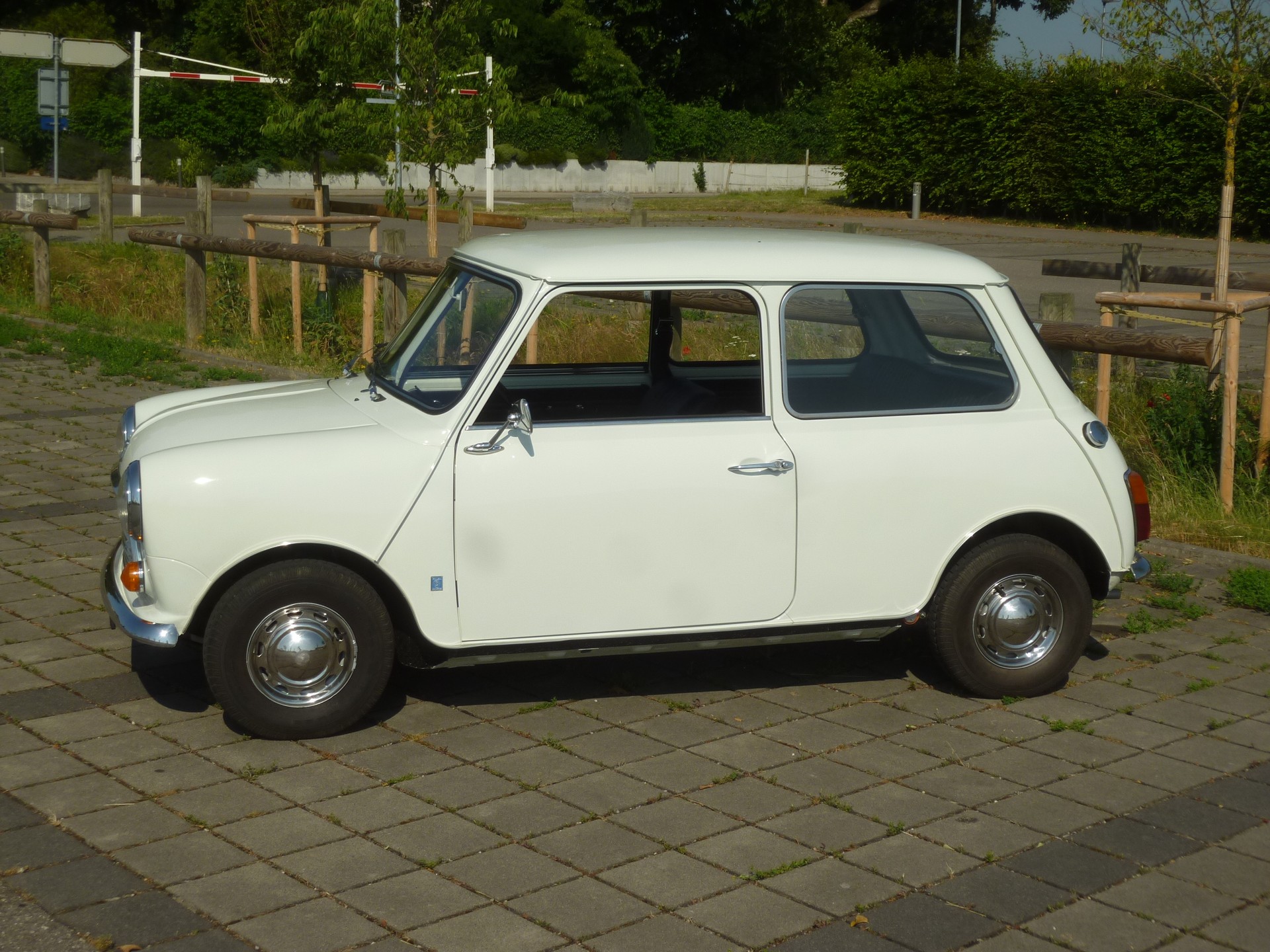MINI MINI 1000-image-3